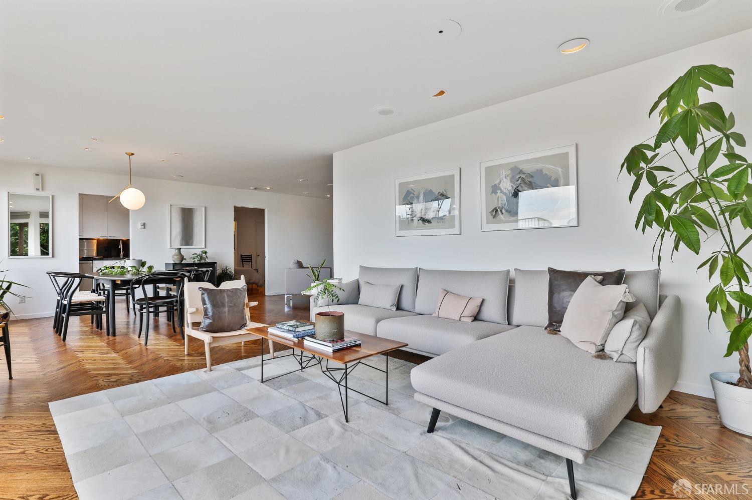 1451 Montgomery Street # 4