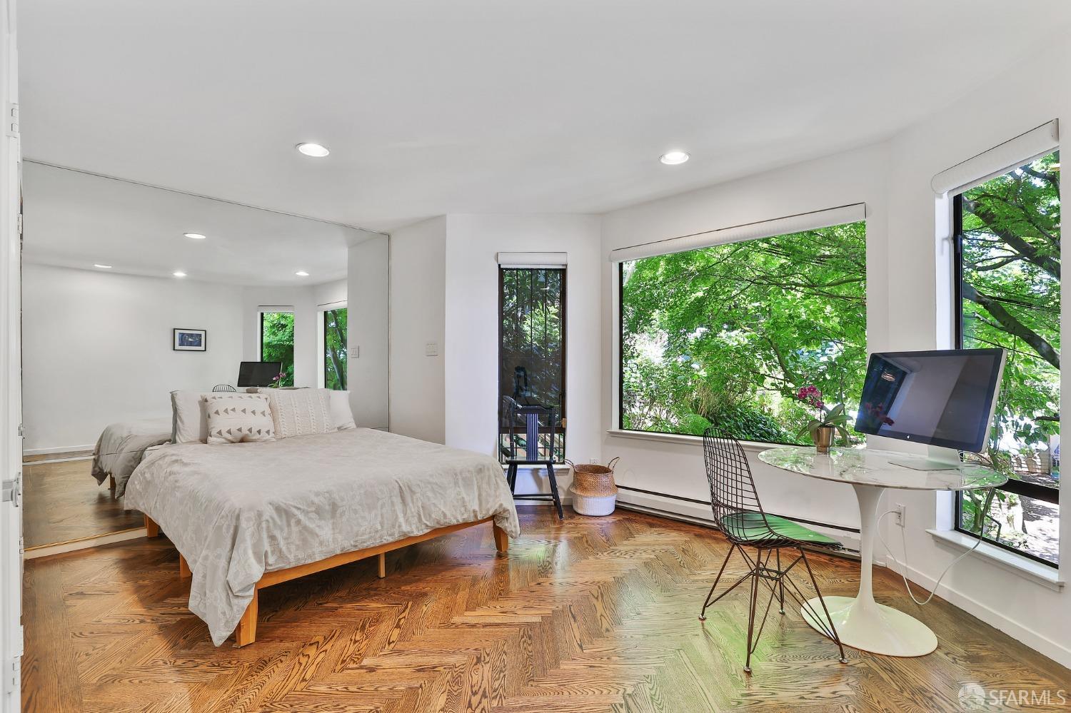 1451 Montgomery Street # 4