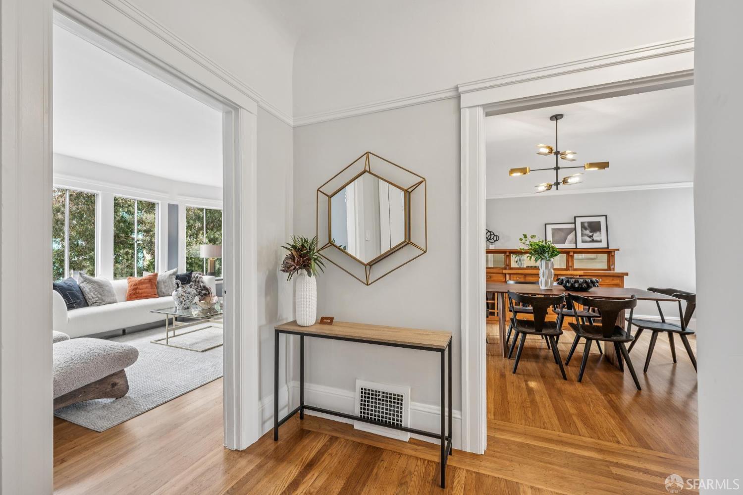 1371-1373 16th Avenue