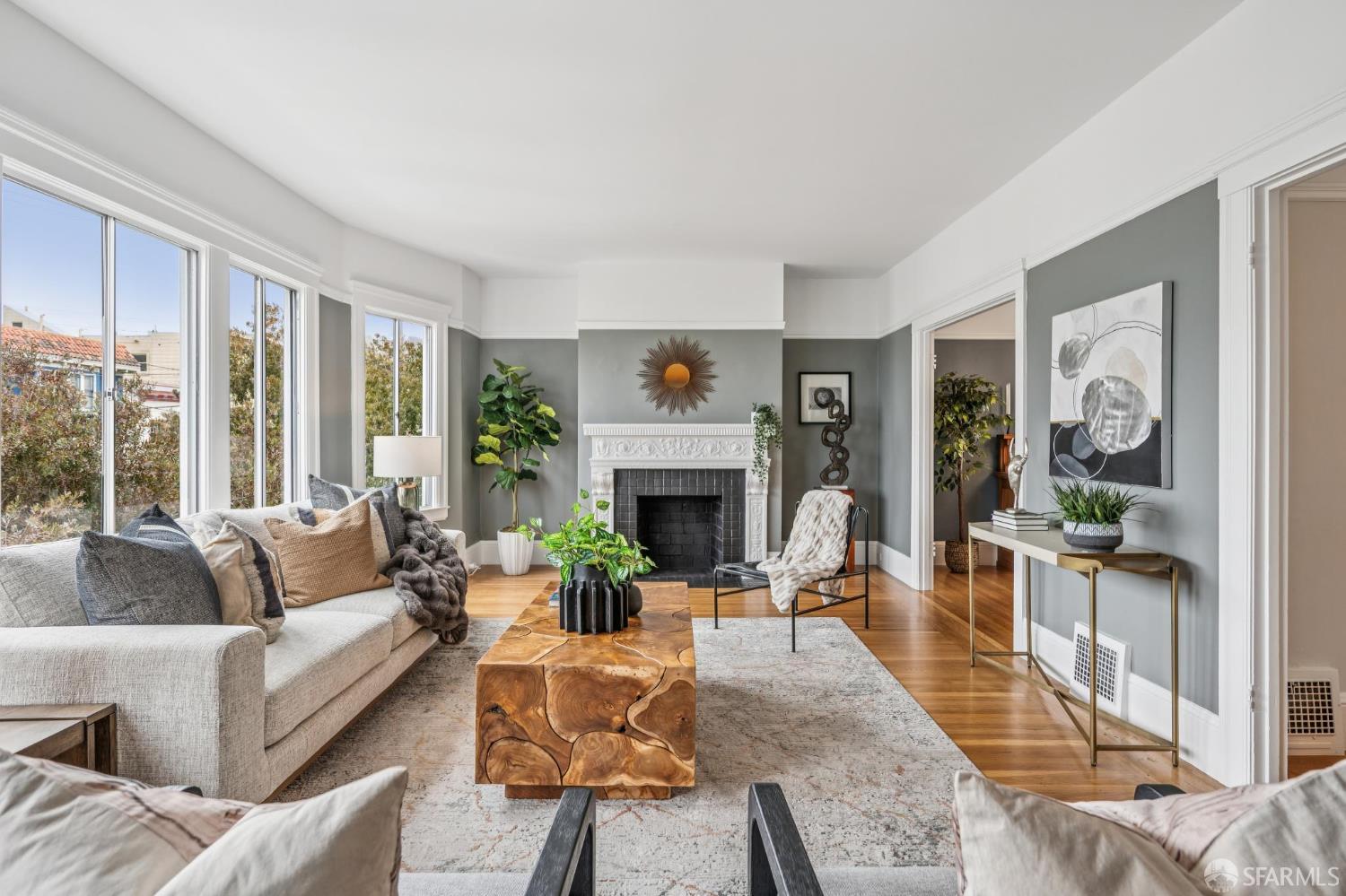 1371-1373 16th Avenue