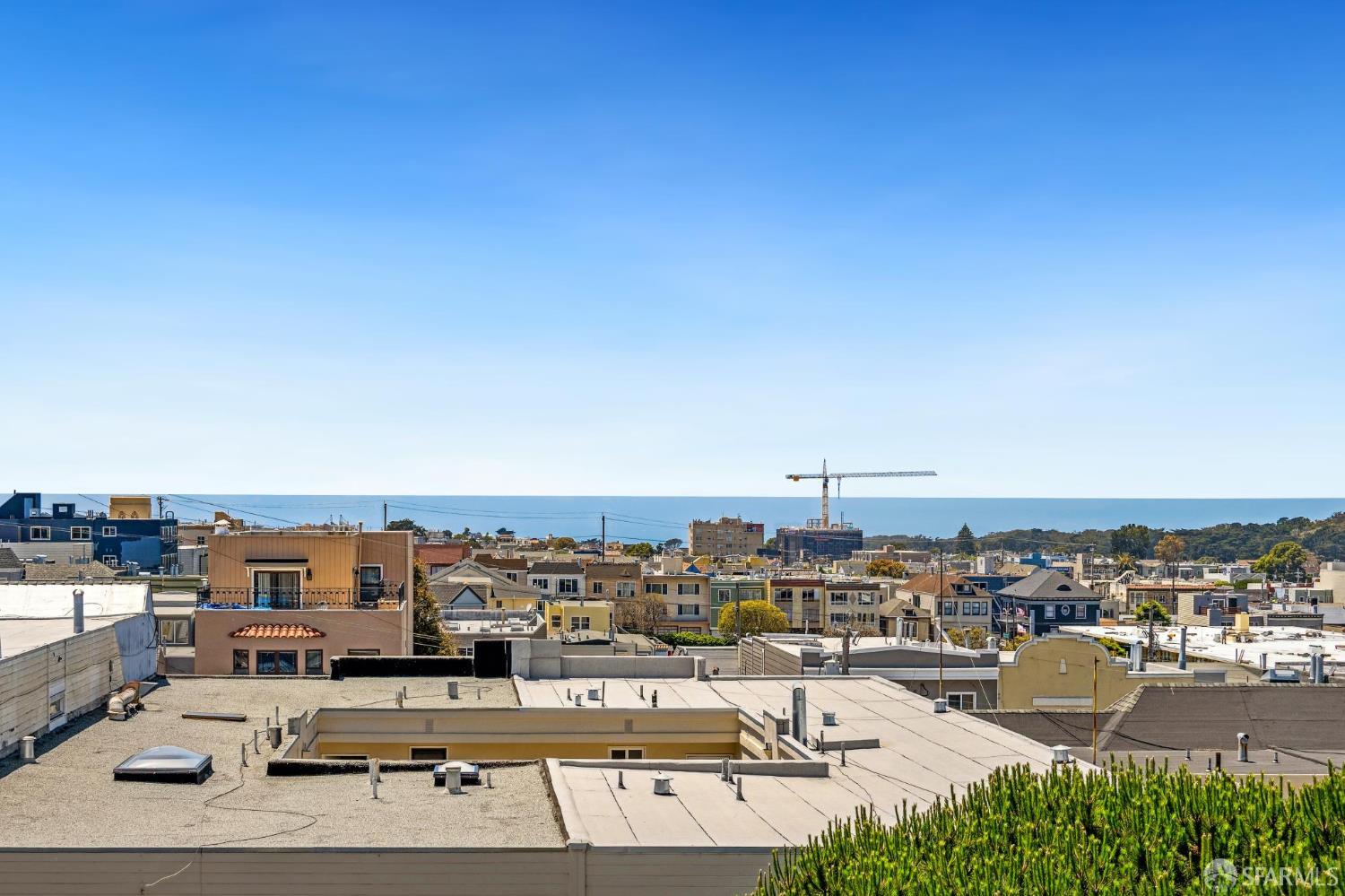 1371-1373 16th Avenue