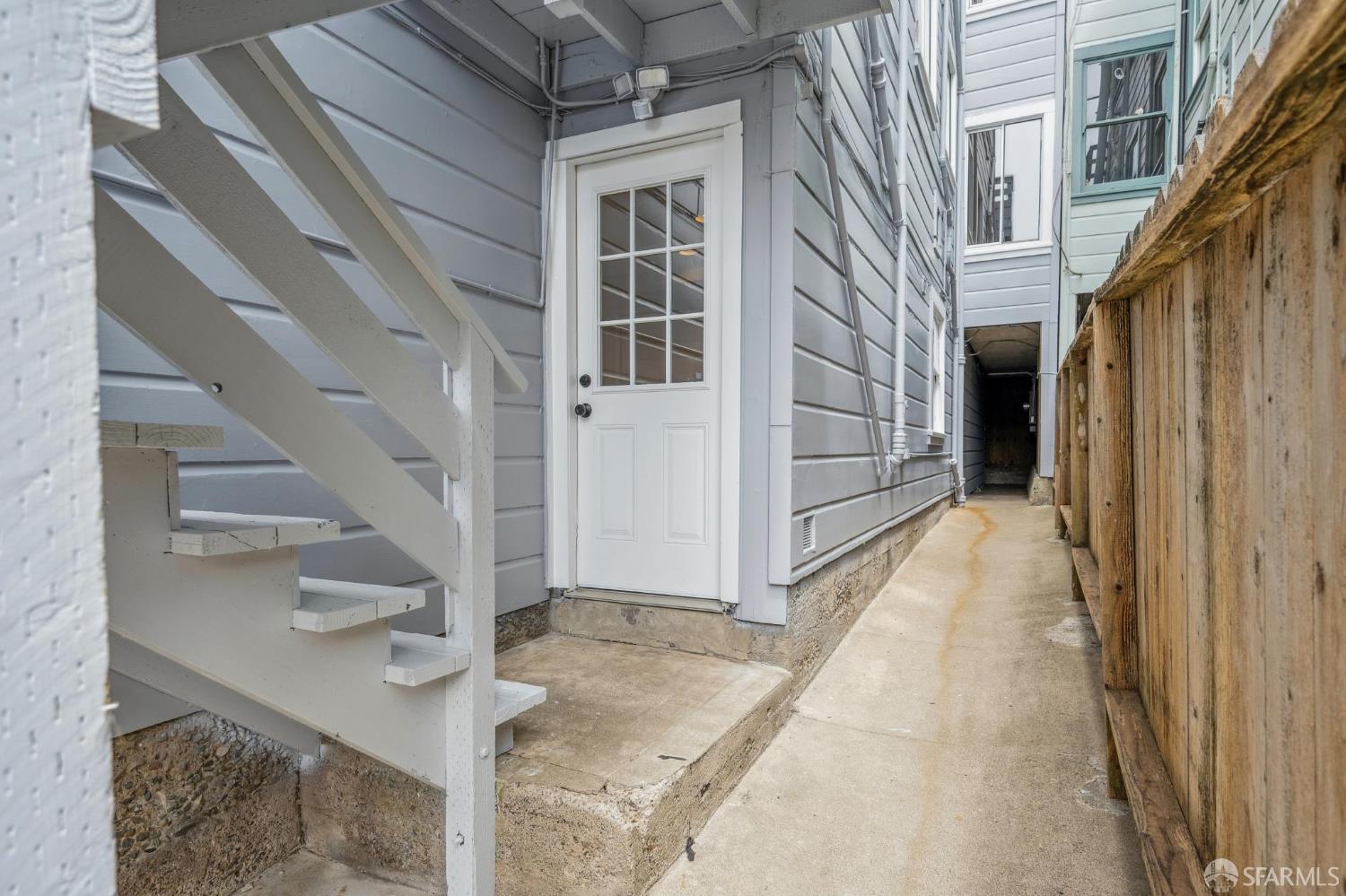 1371-1373 16th Avenue