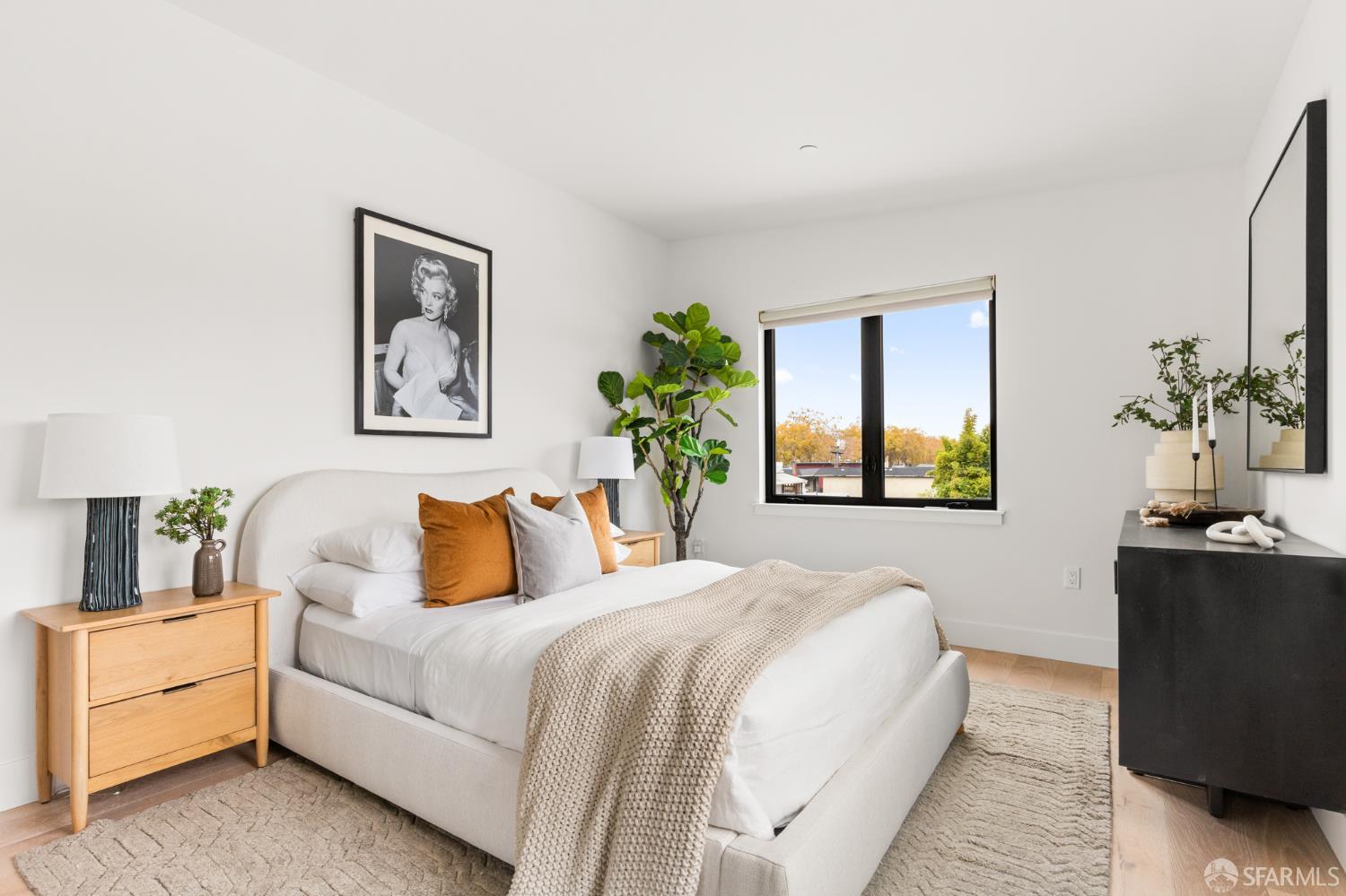 2747 San Pablo Avenue # 204