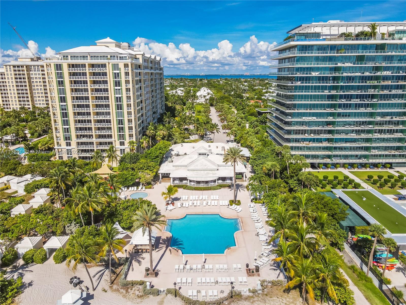 430 Grand Bay Dr # 505