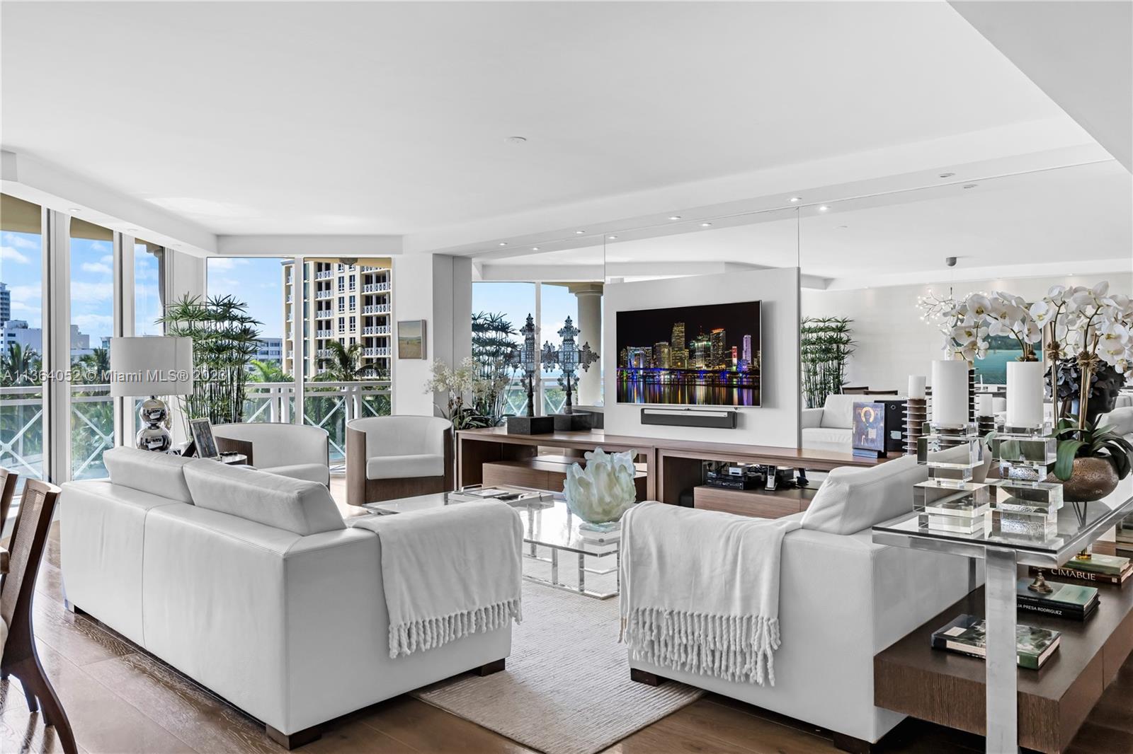 430 Grand Bay Dr # 505