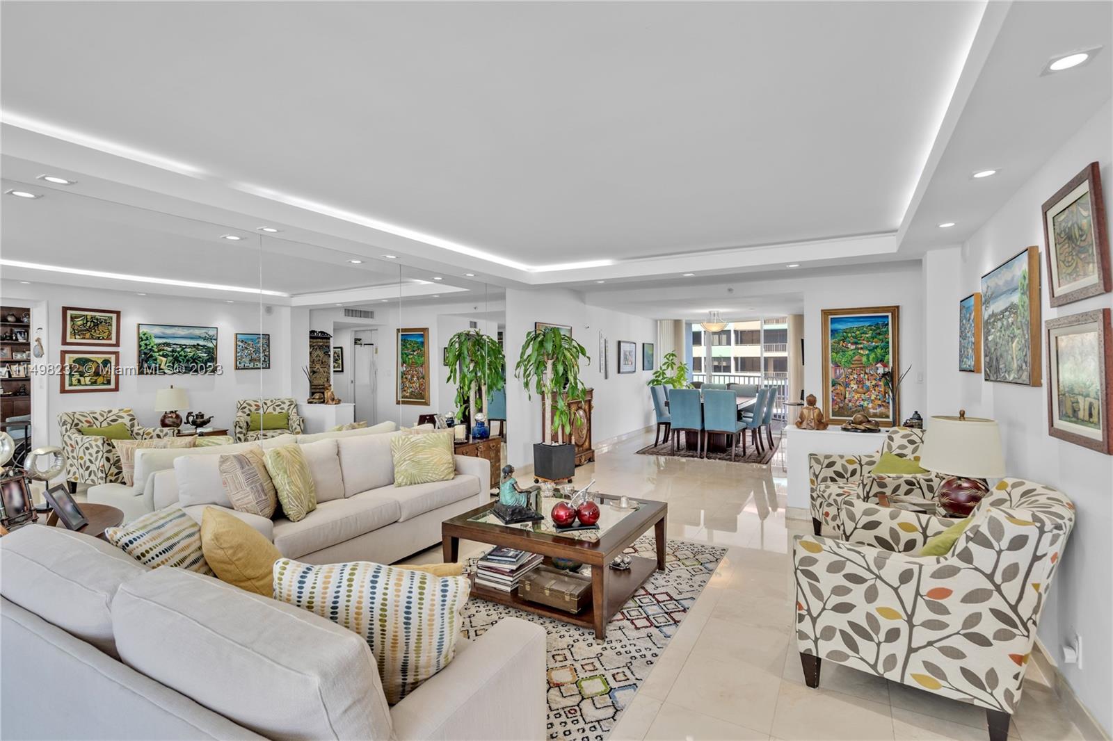 1627 Brickell Ave # 2405