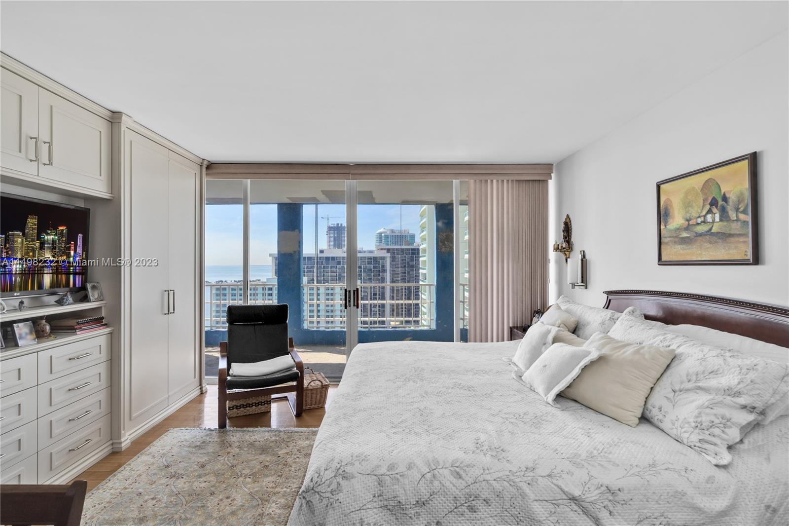 1627 Brickell Ave # 2405