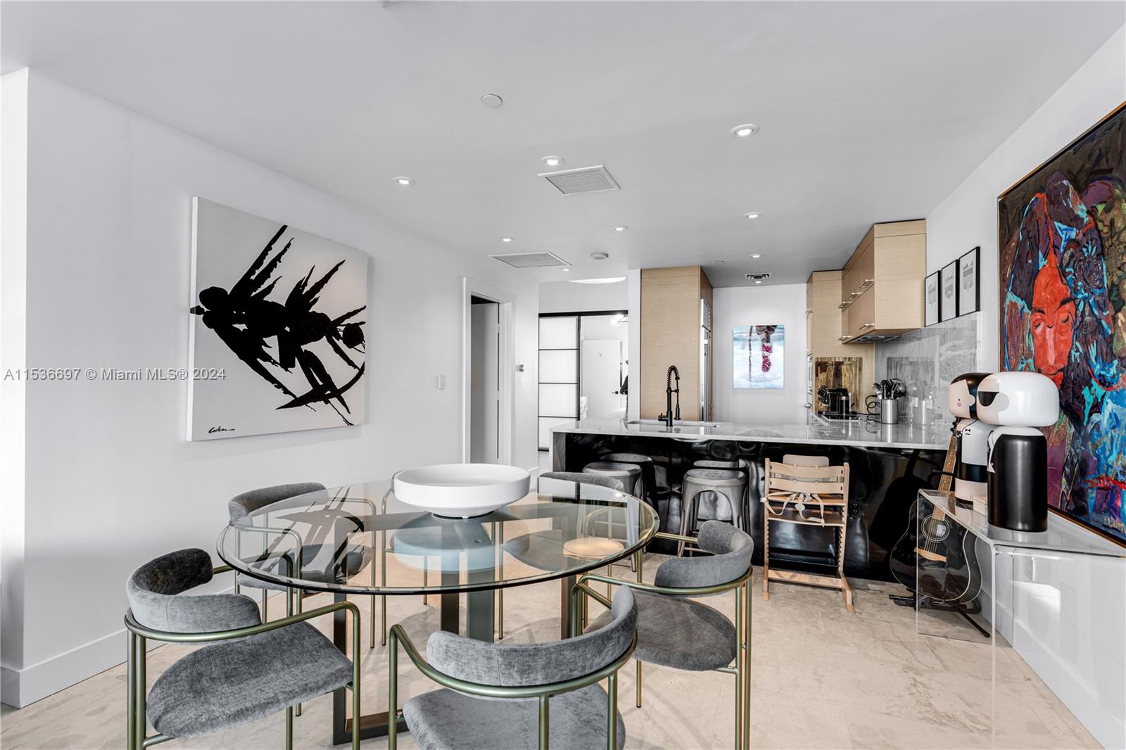 900 Biscayne Blvd # 3809