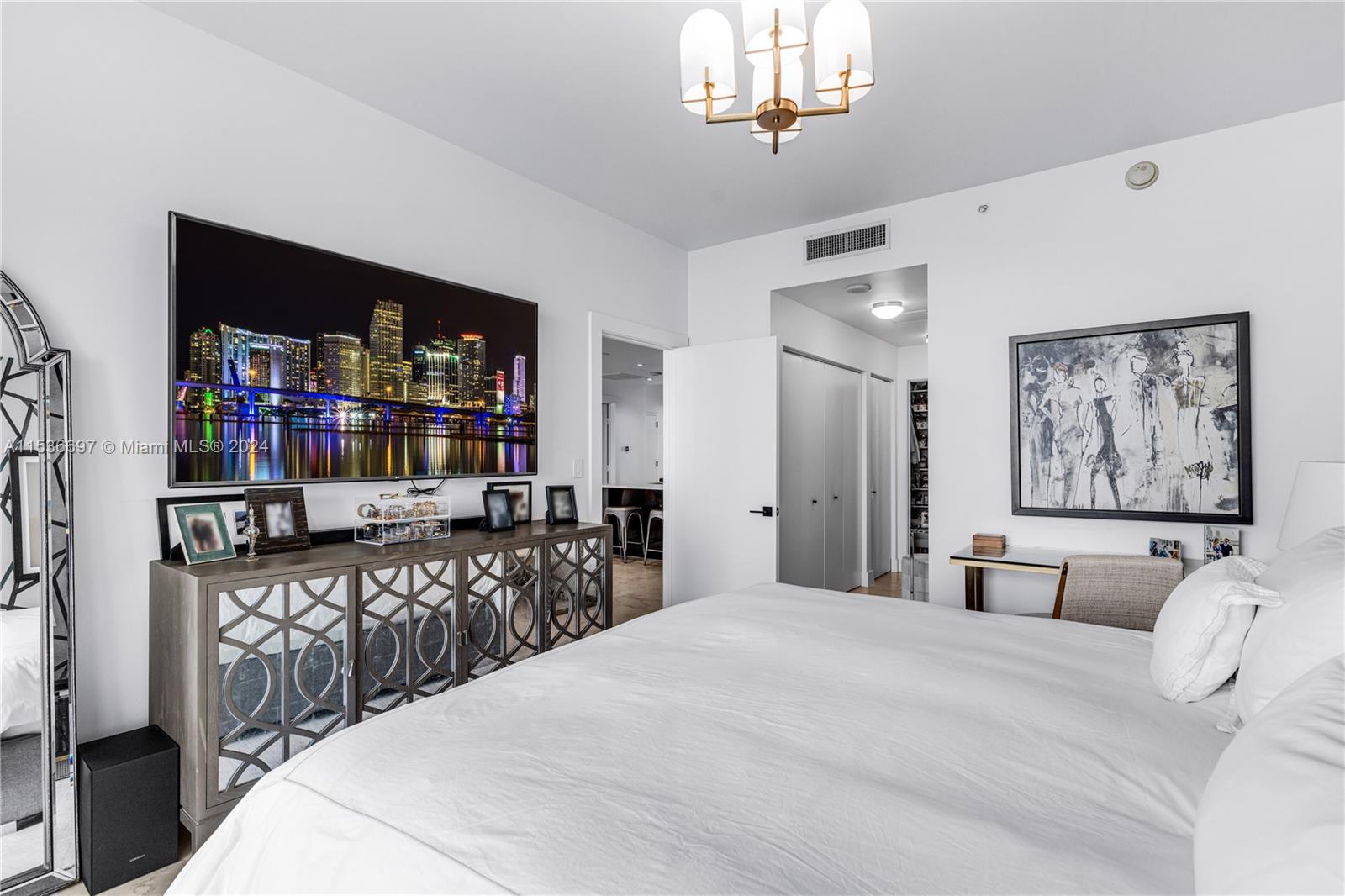 900 Biscayne Blvd # 3809