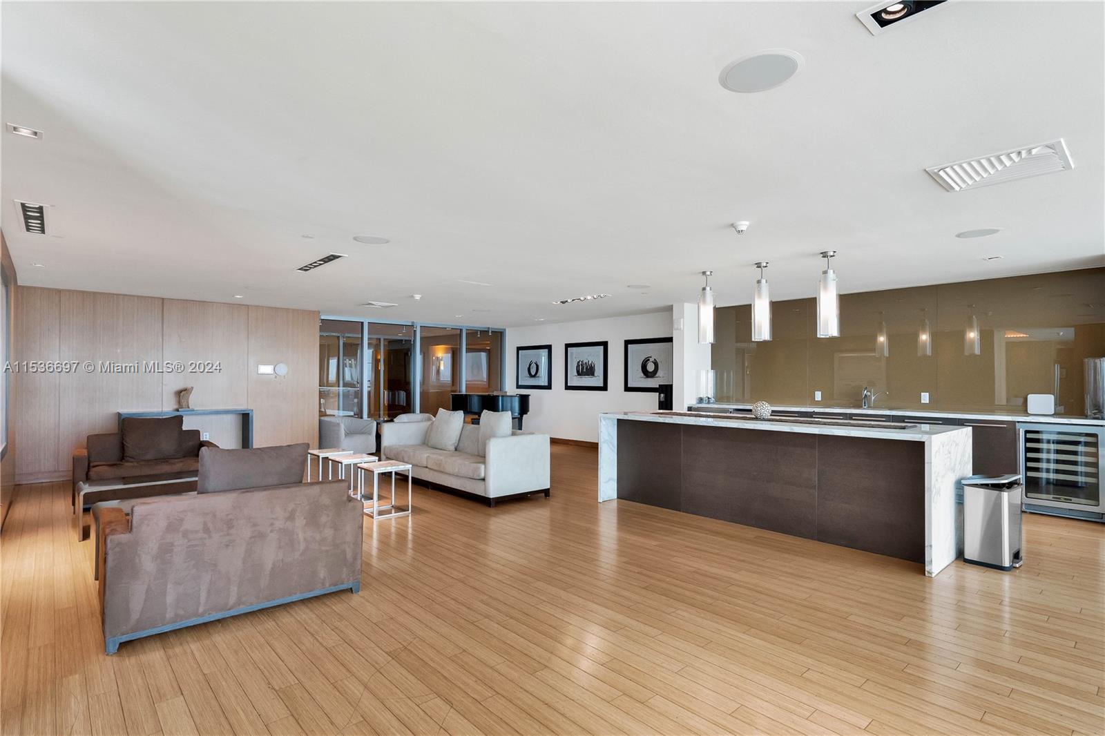 900 Biscayne Blvd # 3809
