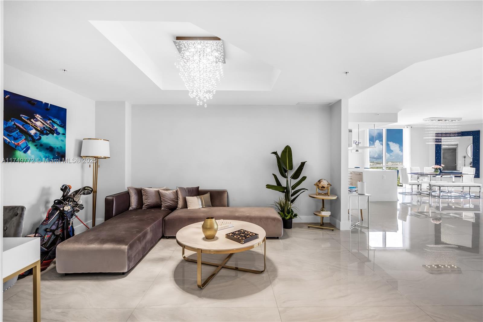 17111 Biscayne Blvd # 2001
