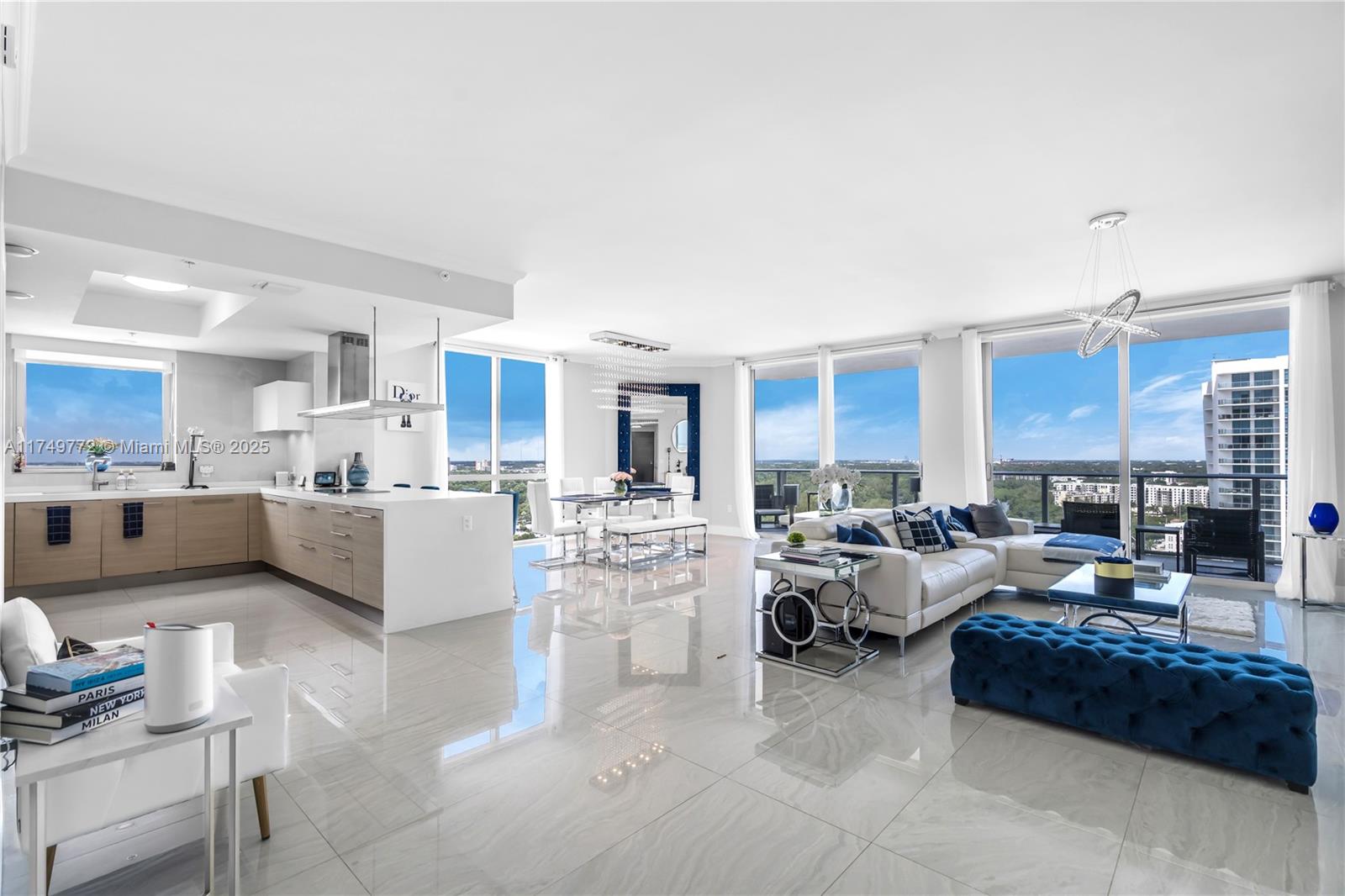 17111 Biscayne Blvd # 2001