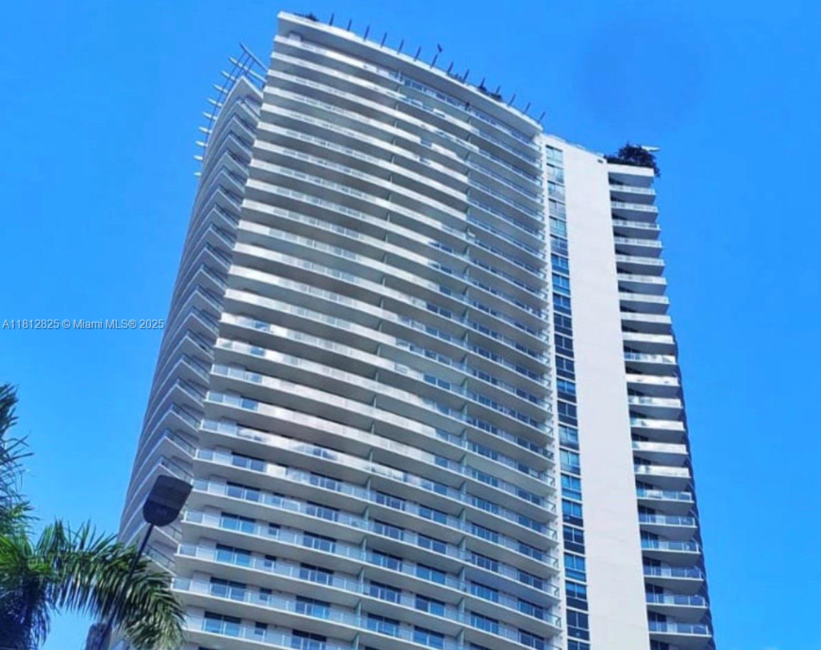1100 S Miami Ave Unit: 1704