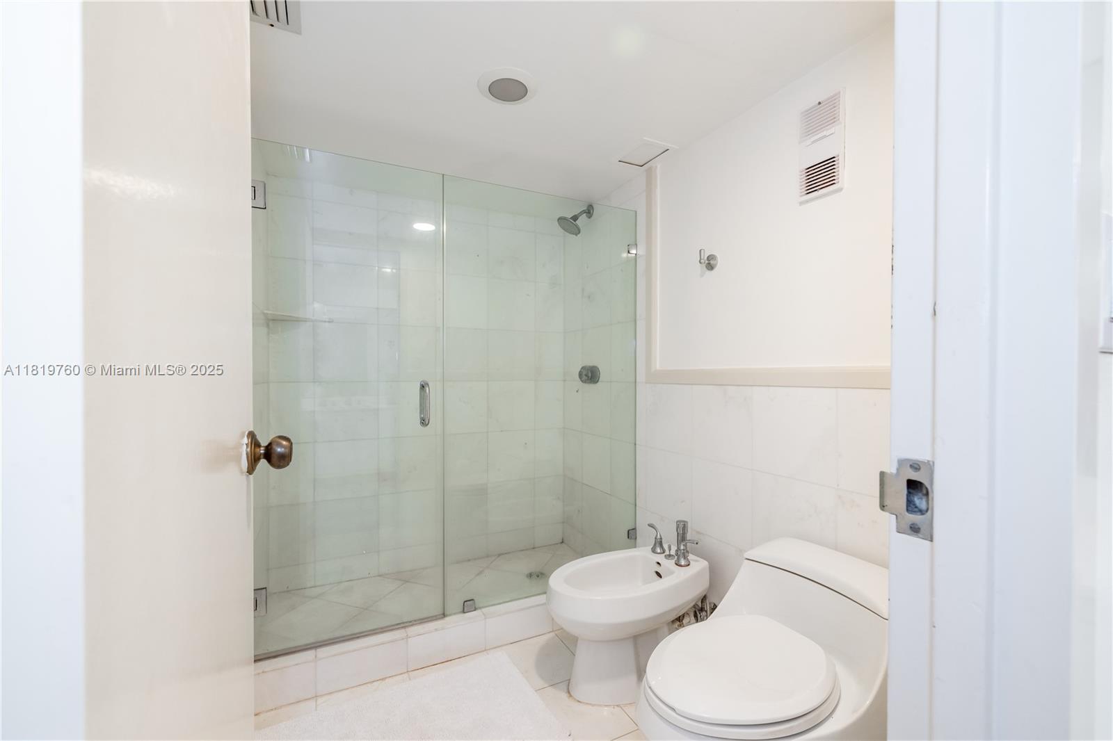 2333 Brickell Ave # 416