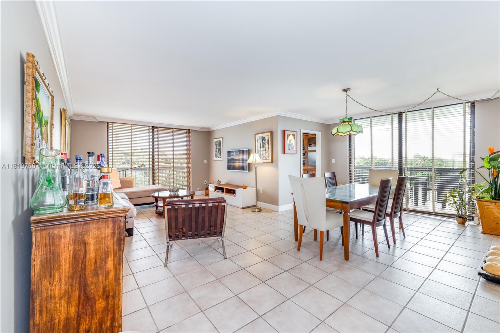 2333 Brickell Ave # 416