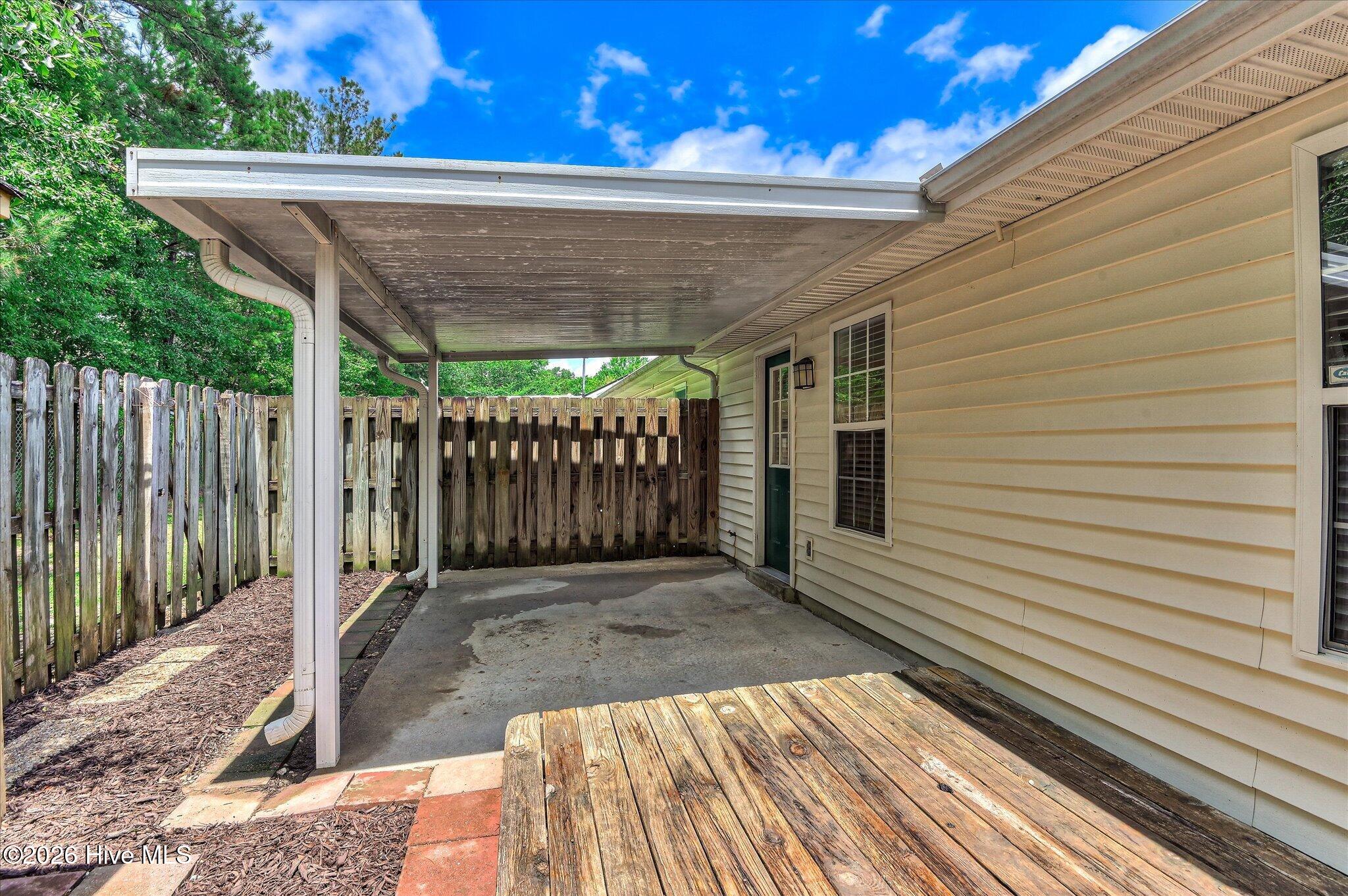 403 Laurel Place