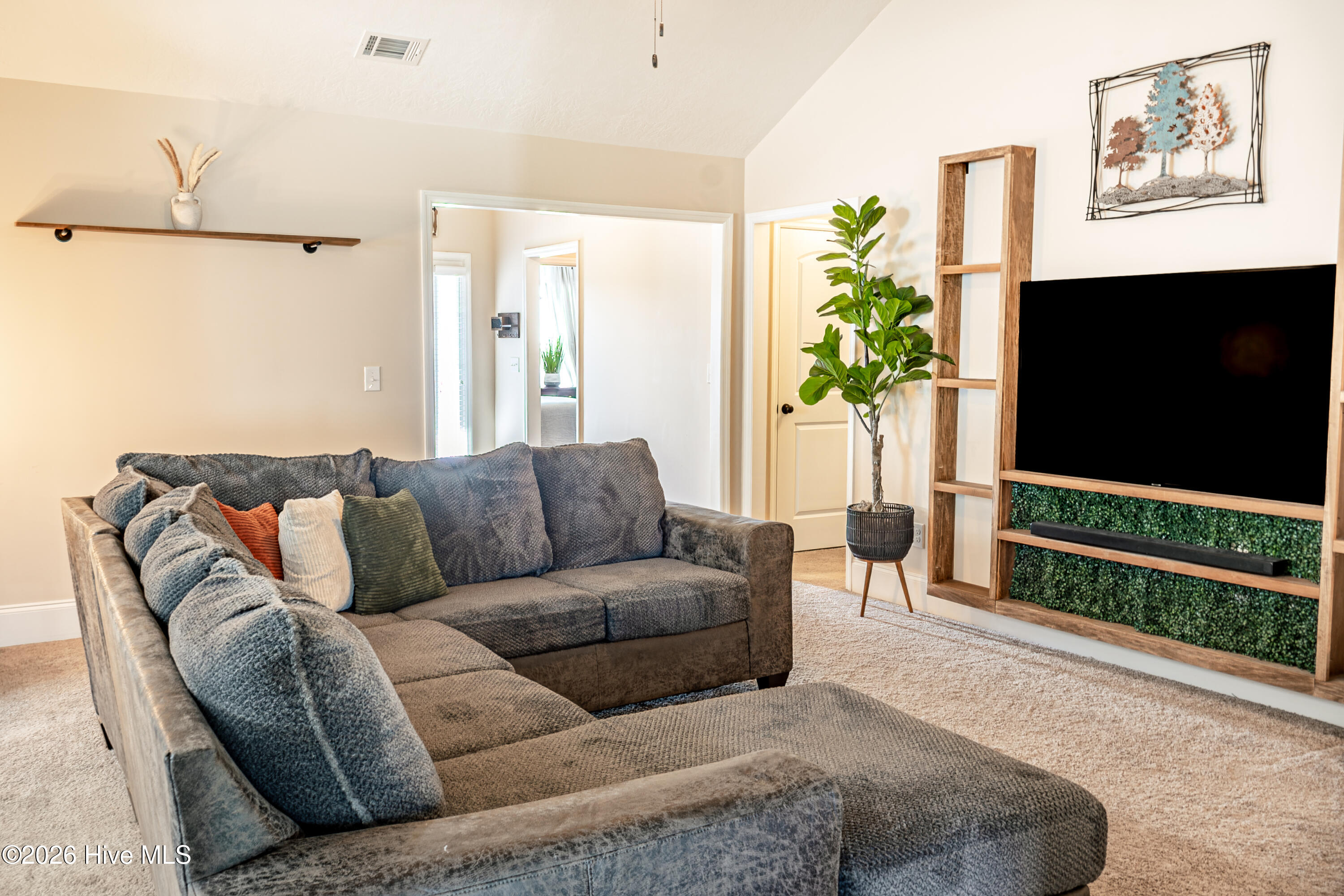 3208 Alexandria Drive