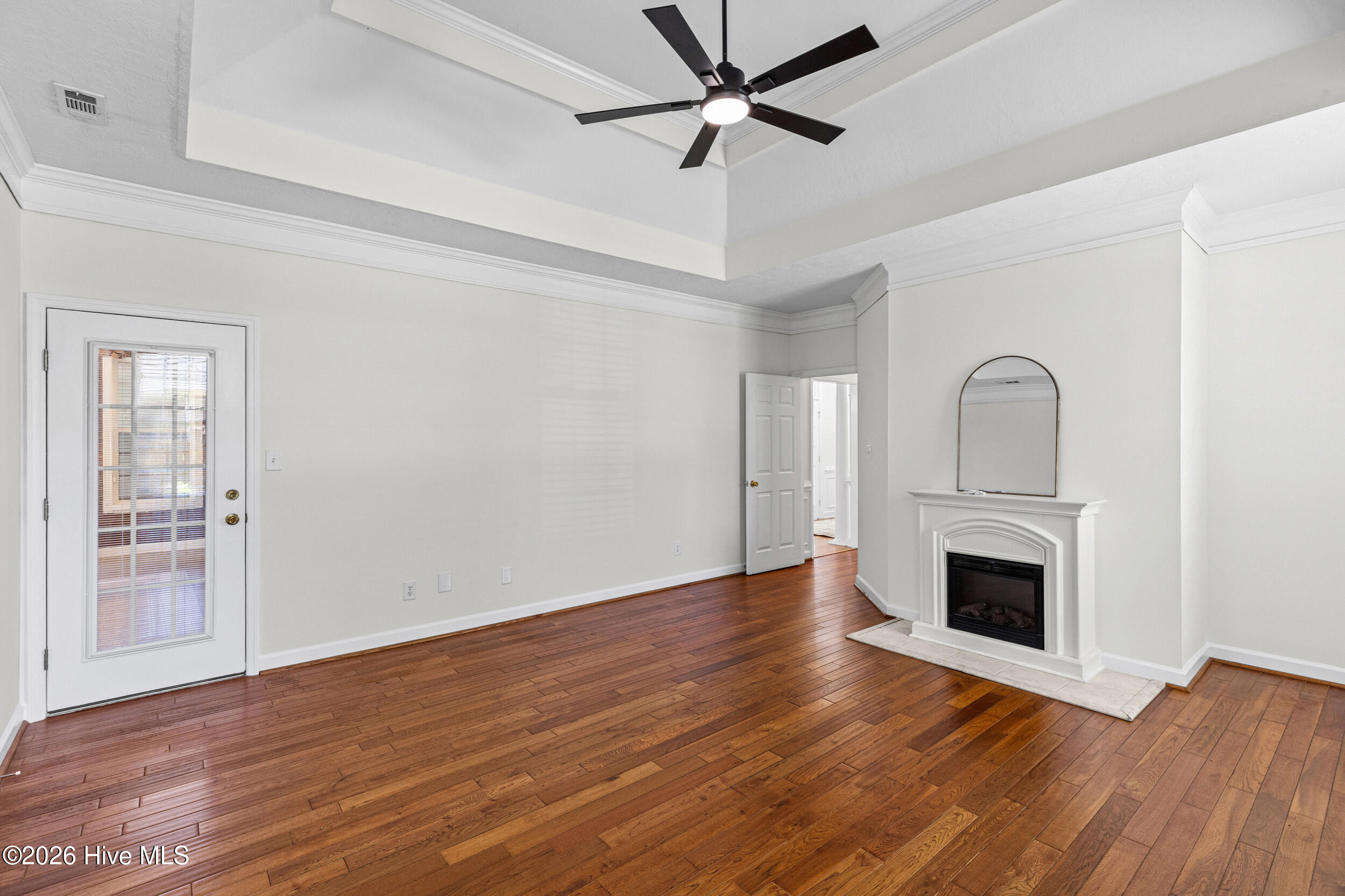 976 Windmill Parkway