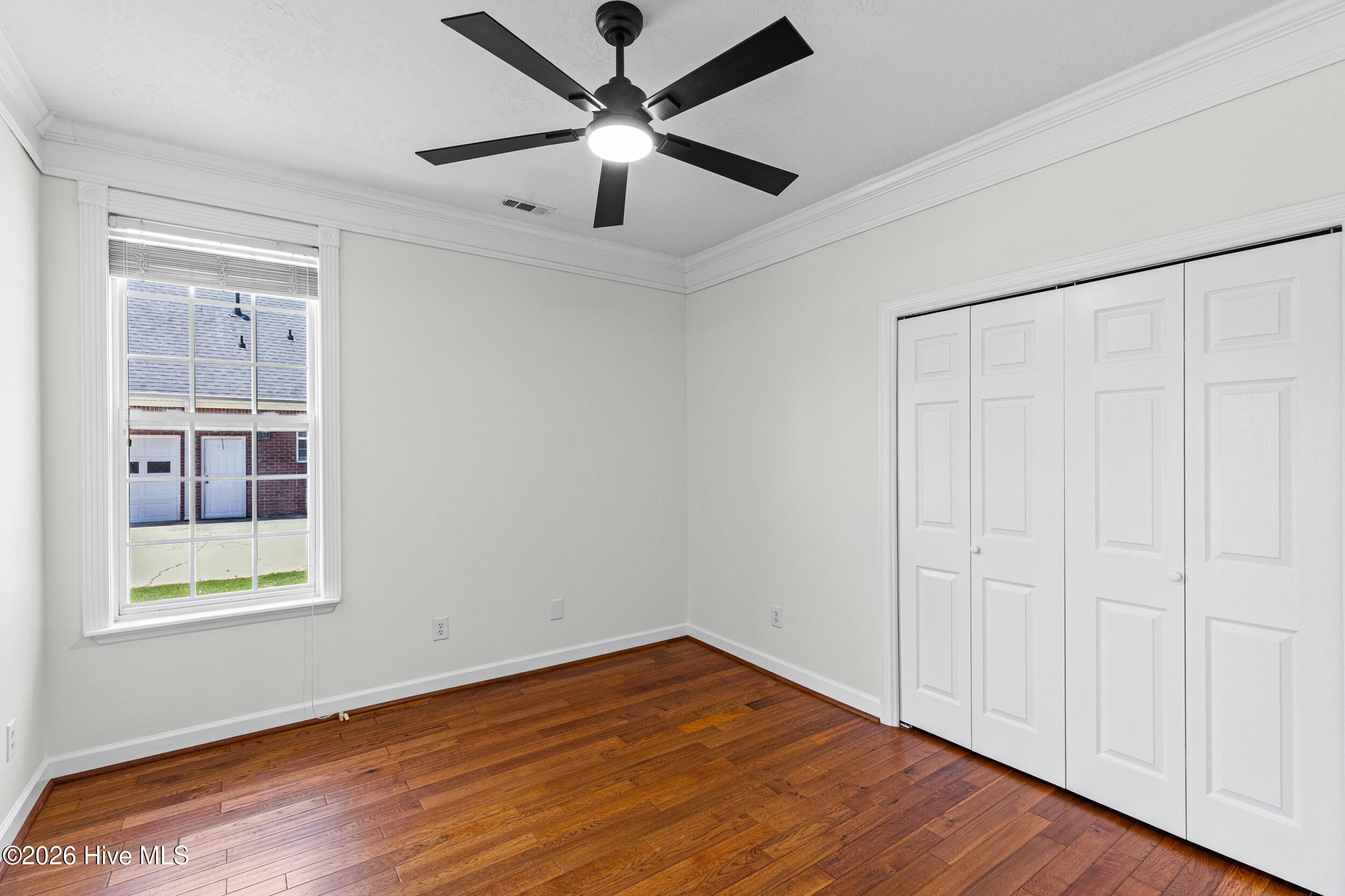 976 Windmill Parkway