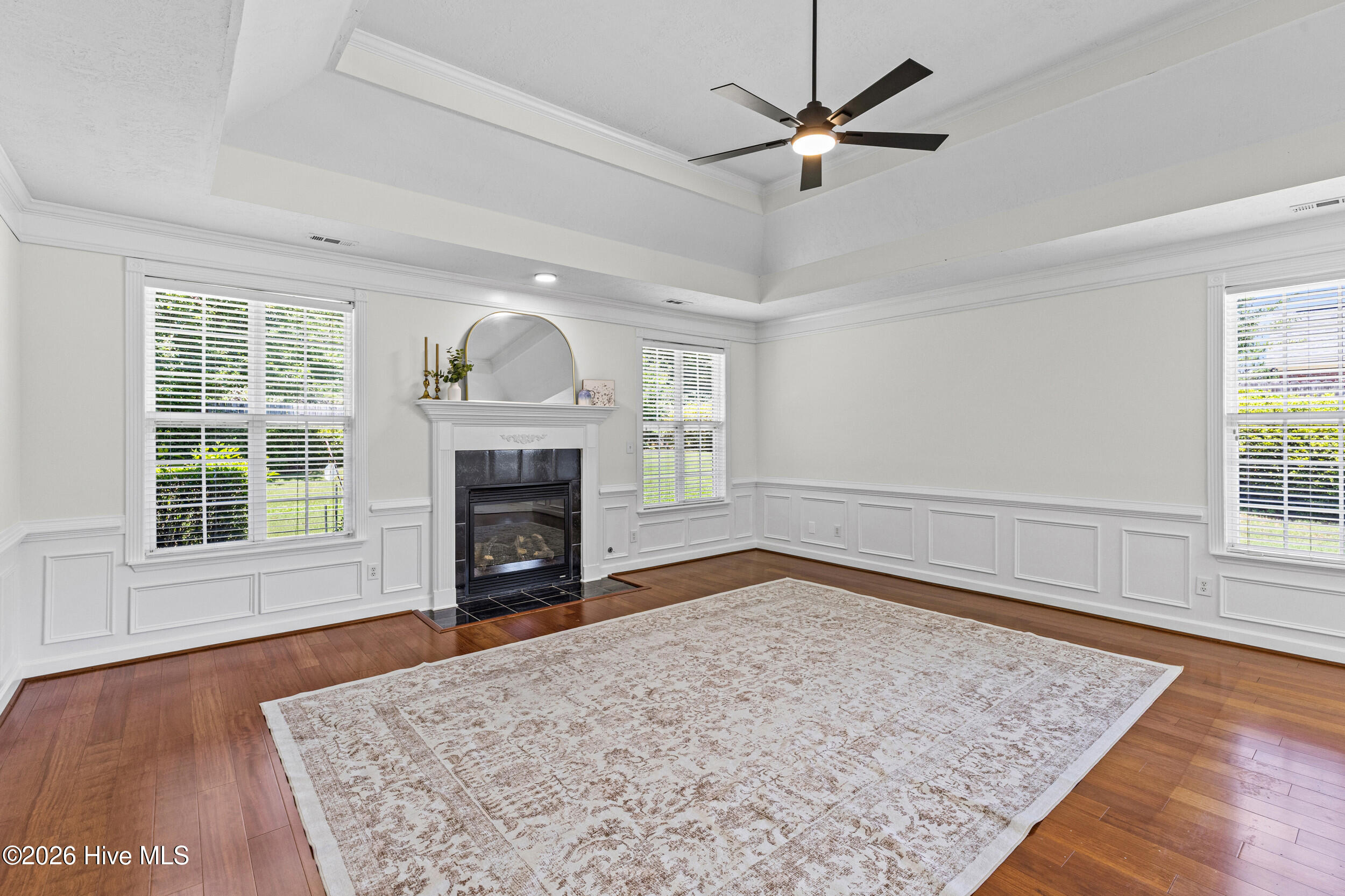 976 Windmill Parkway