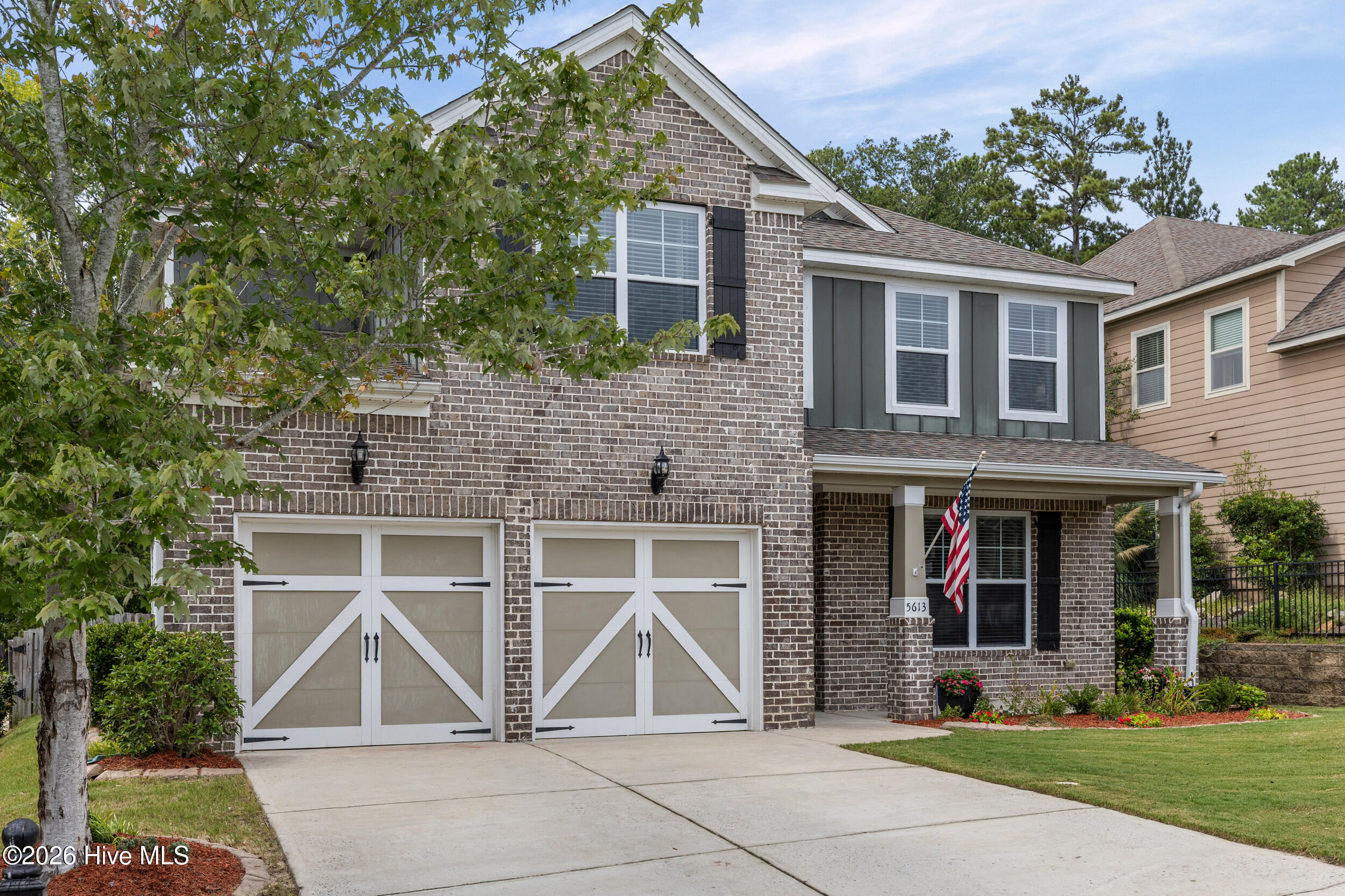 5613 Sunbury Loop