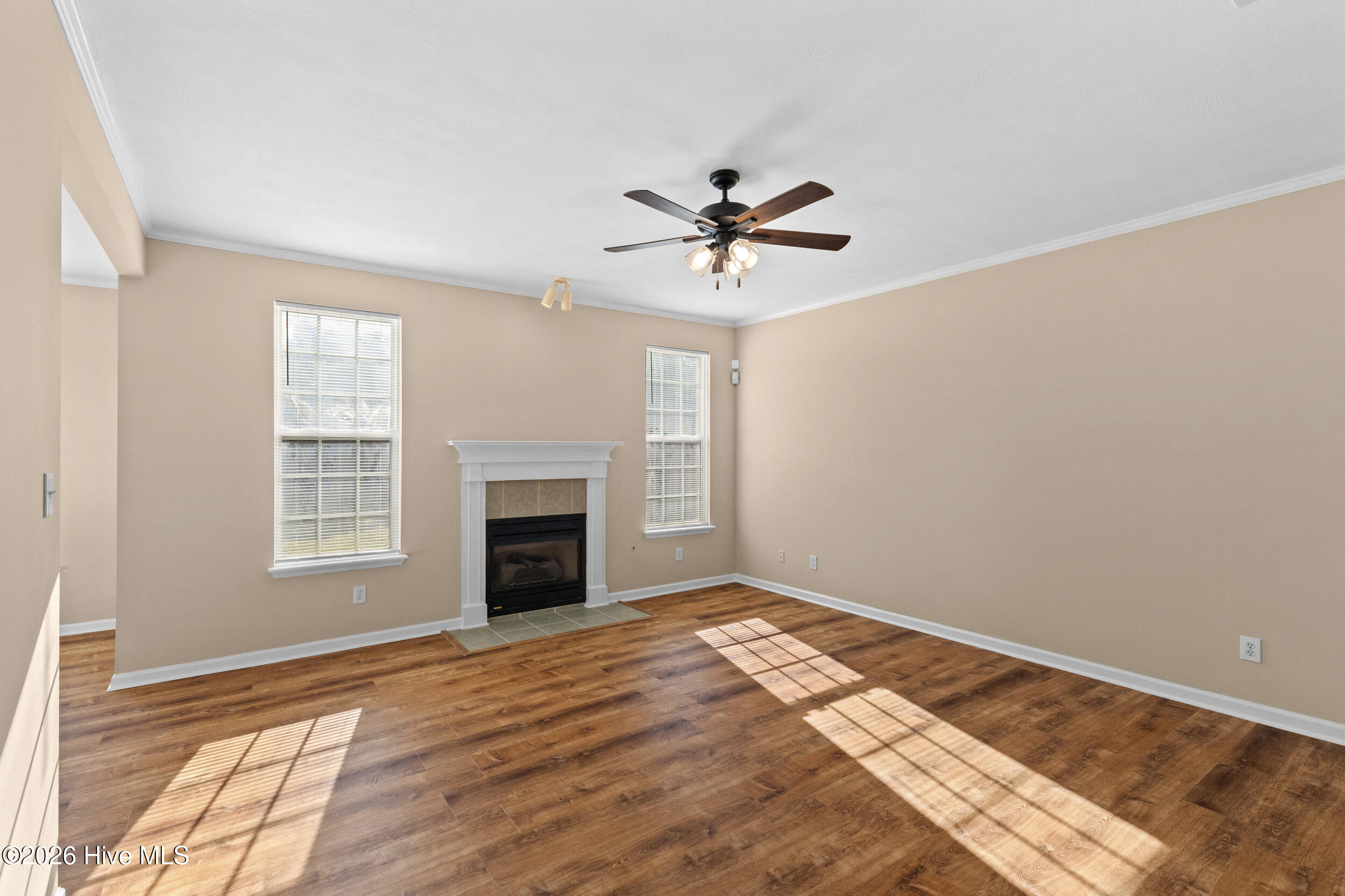 352 Heath Way