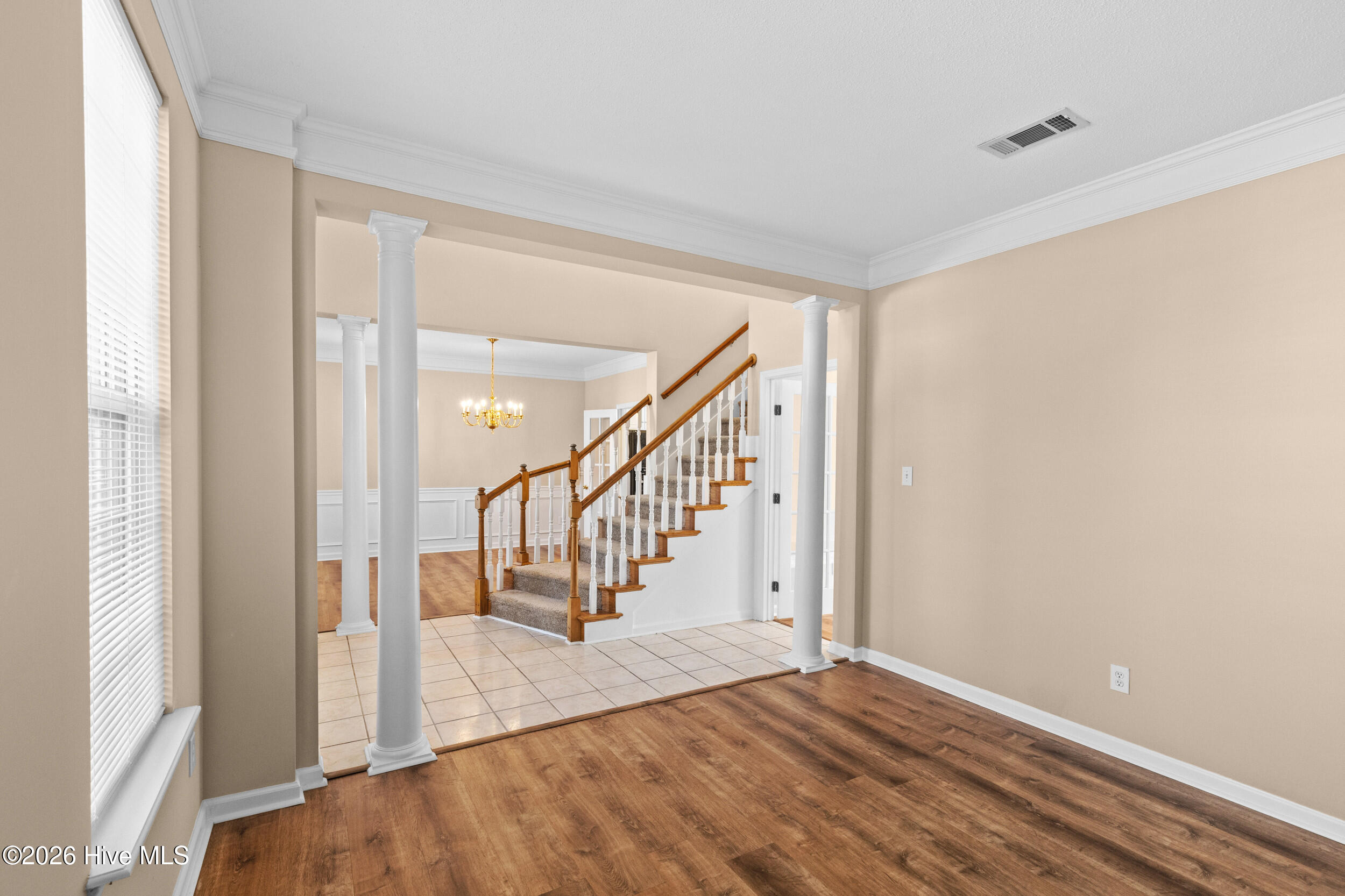 352 Heath Way