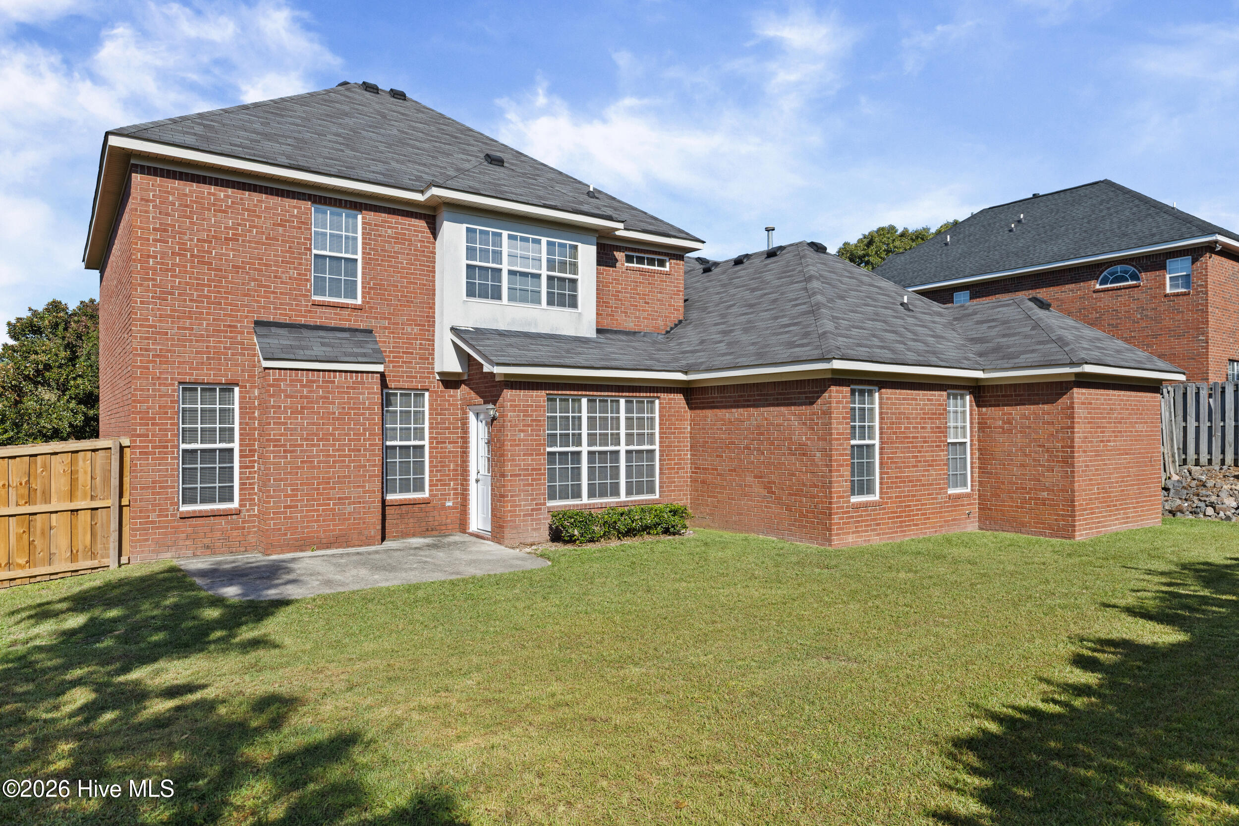 352 Heath Way
