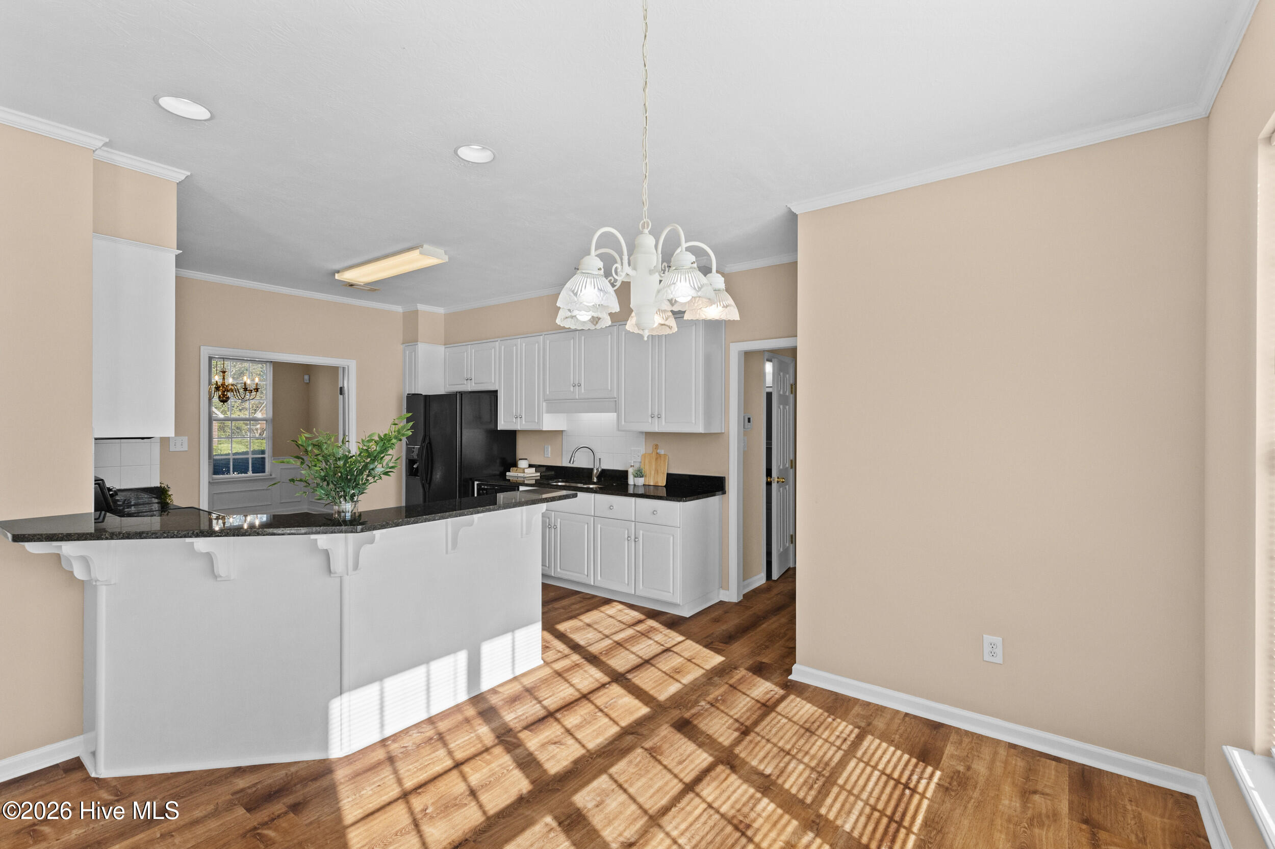352 Heath Way