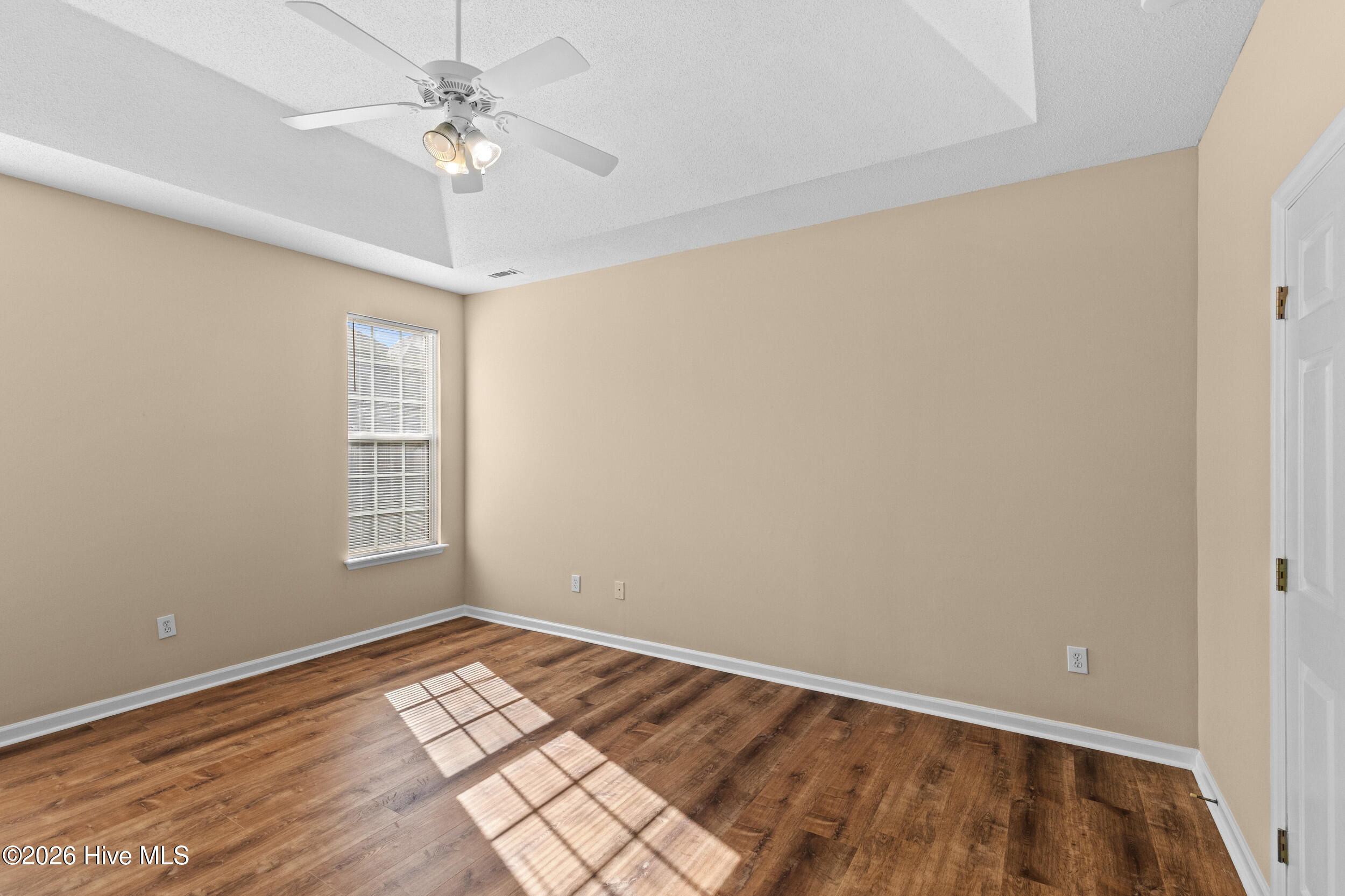 352 Heath Way
