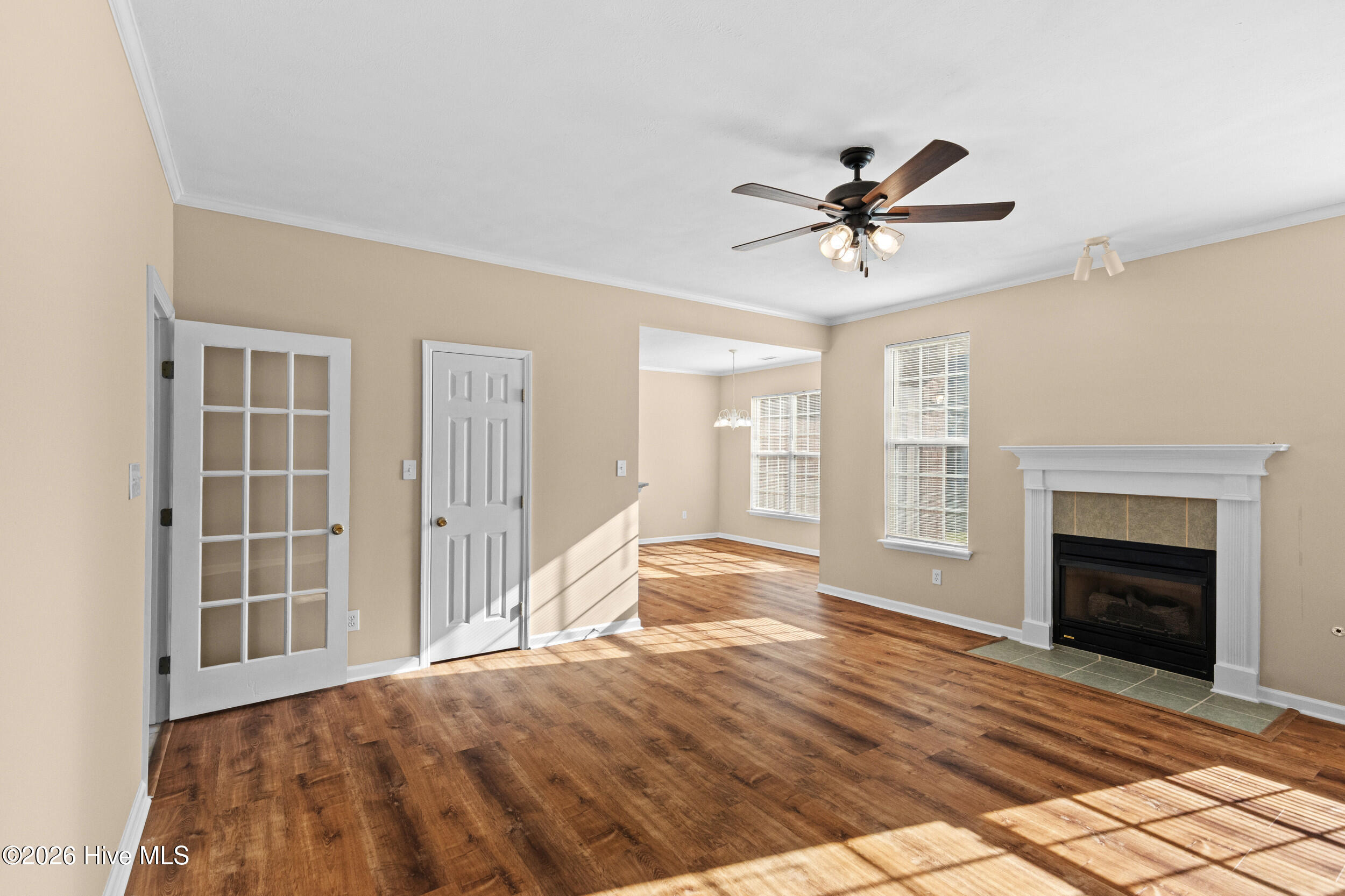 352 Heath Way