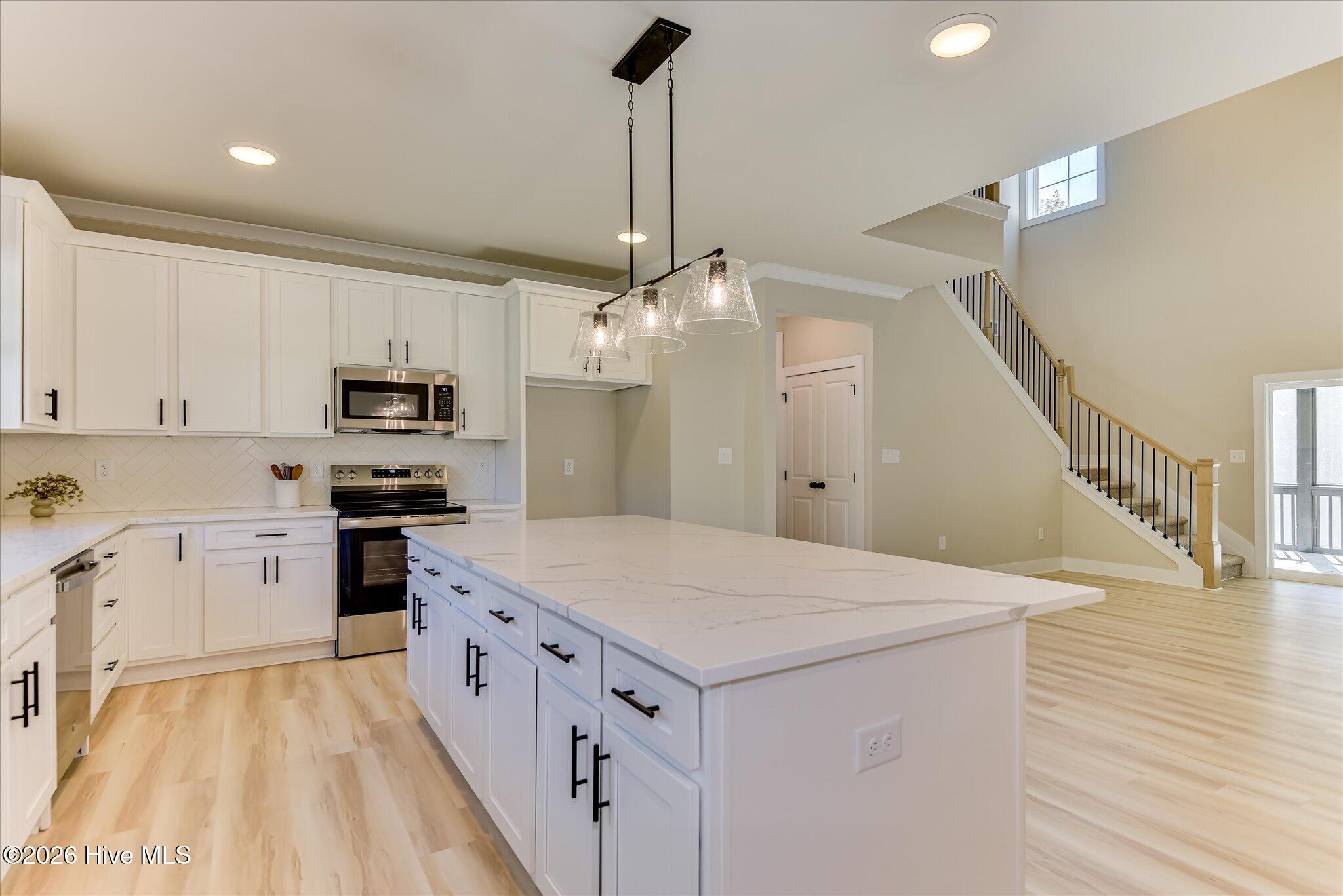 1021 S Pointe Court