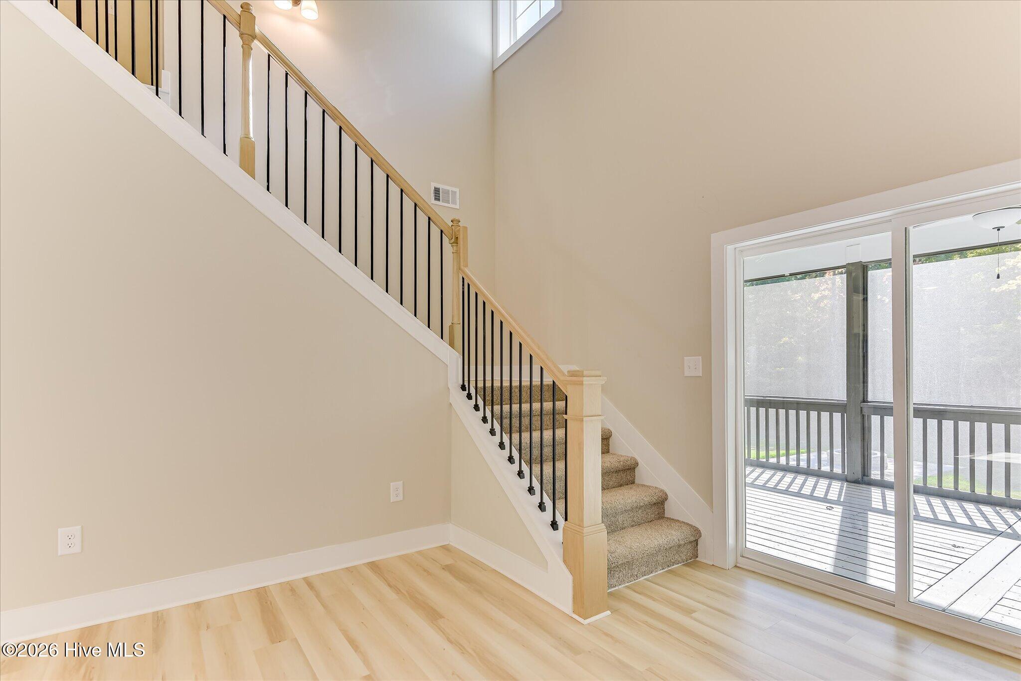 1021 S Pointe Court
