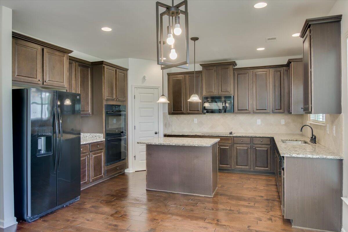 4805 Coal Creek Drive