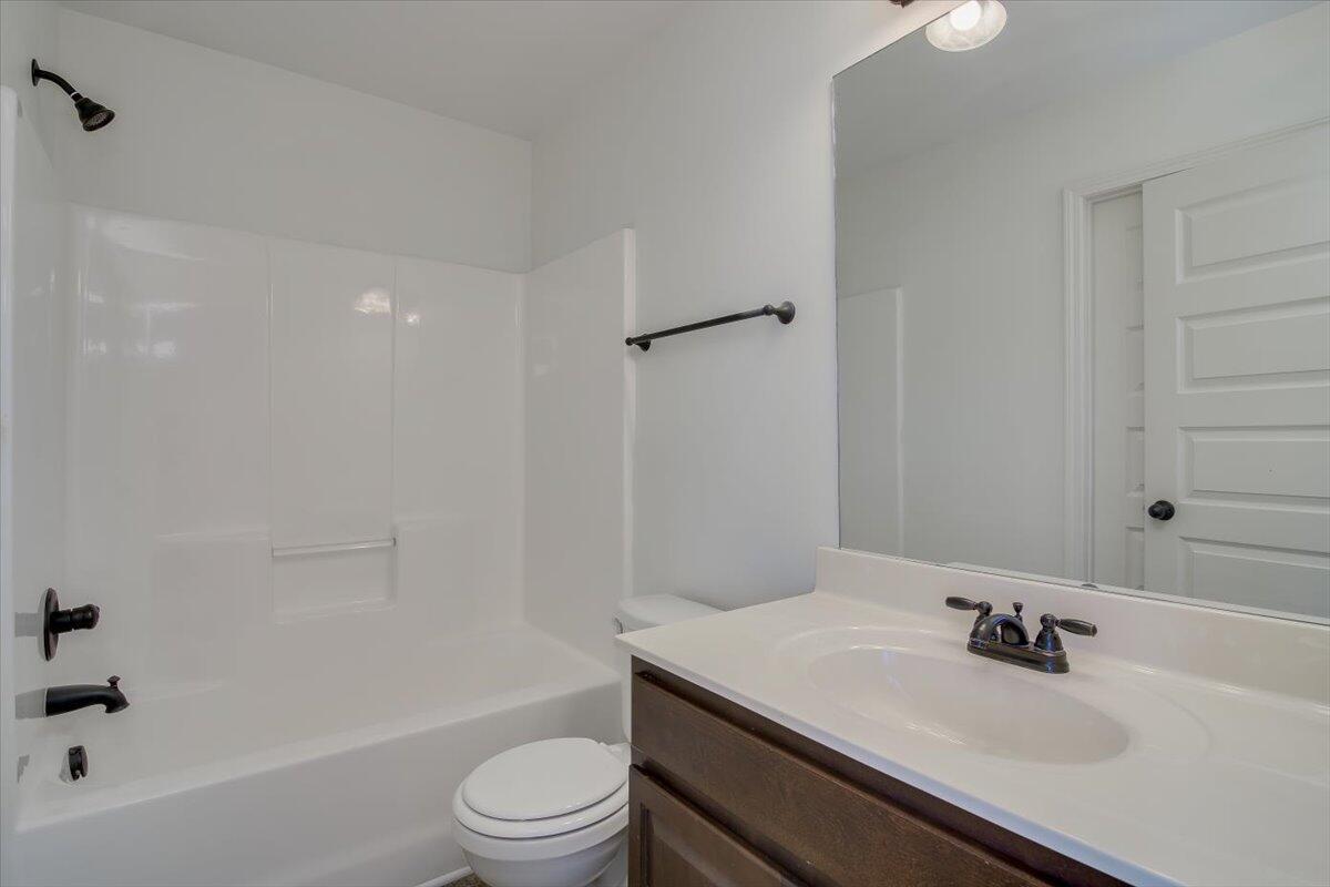 4805 Coal Creek Drive