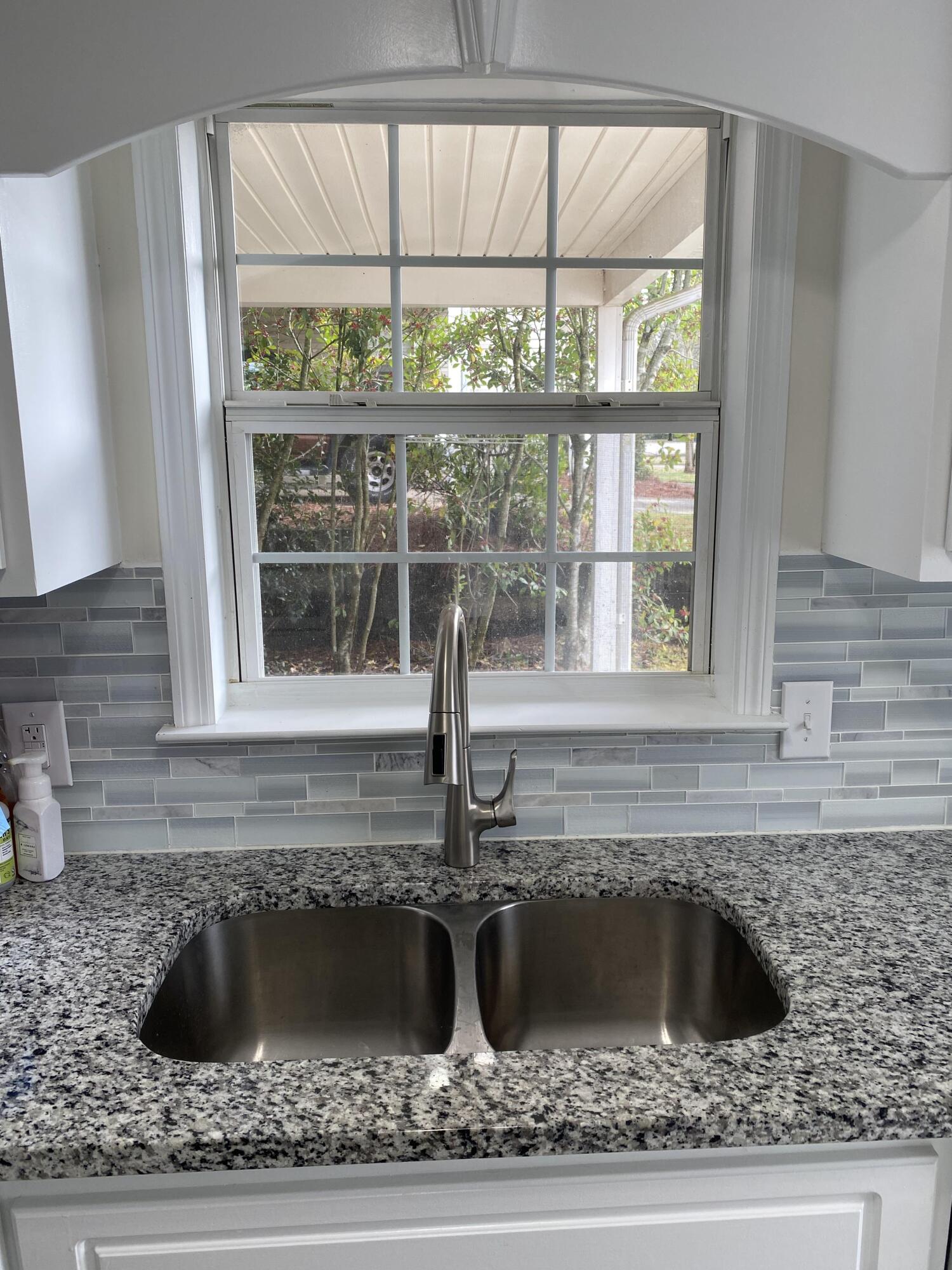 125 W Middlebury Lane SW, 0