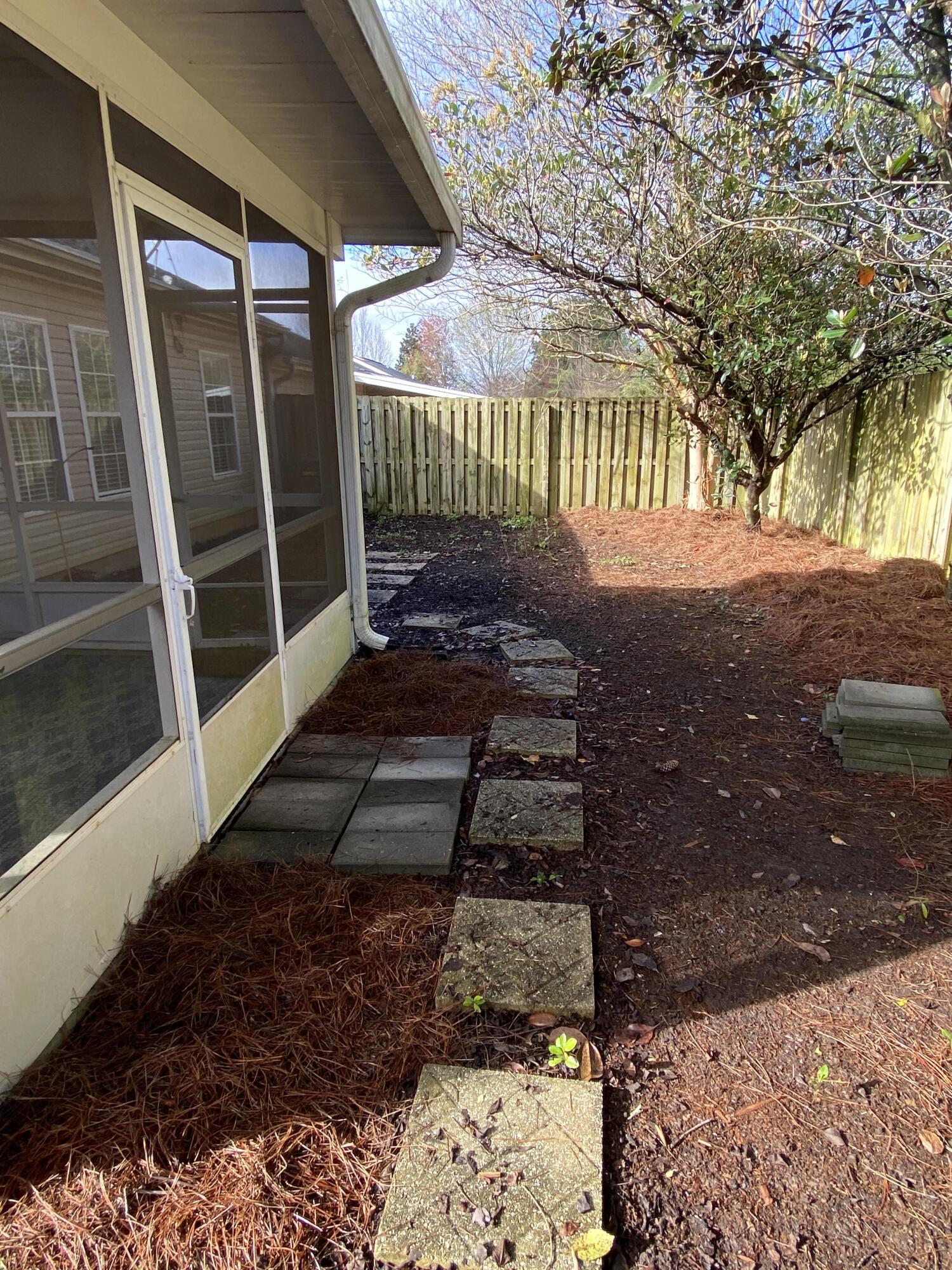 125 W Middlebury Lane SW, 0