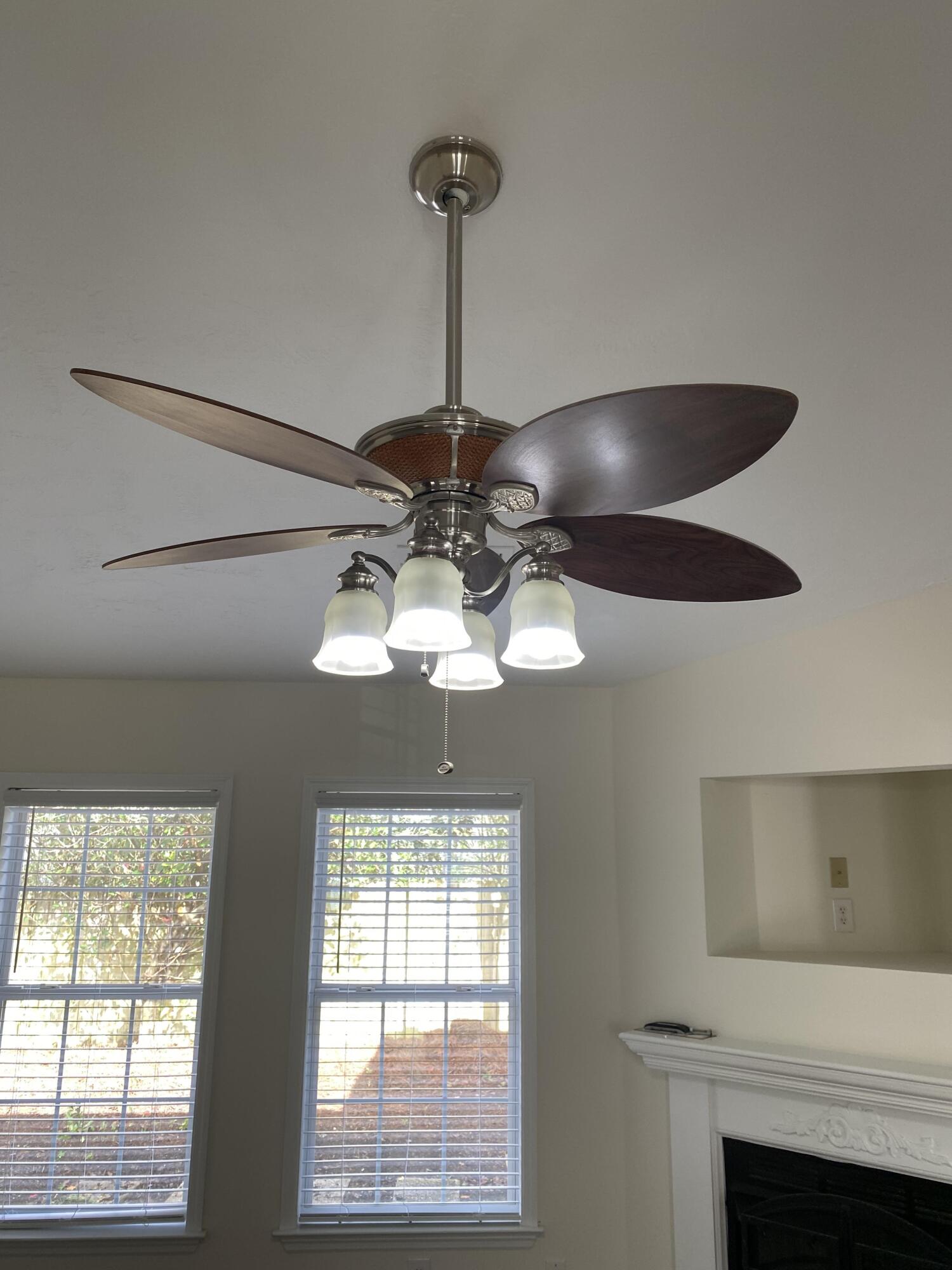 125 W Middlebury Lane SW, 0