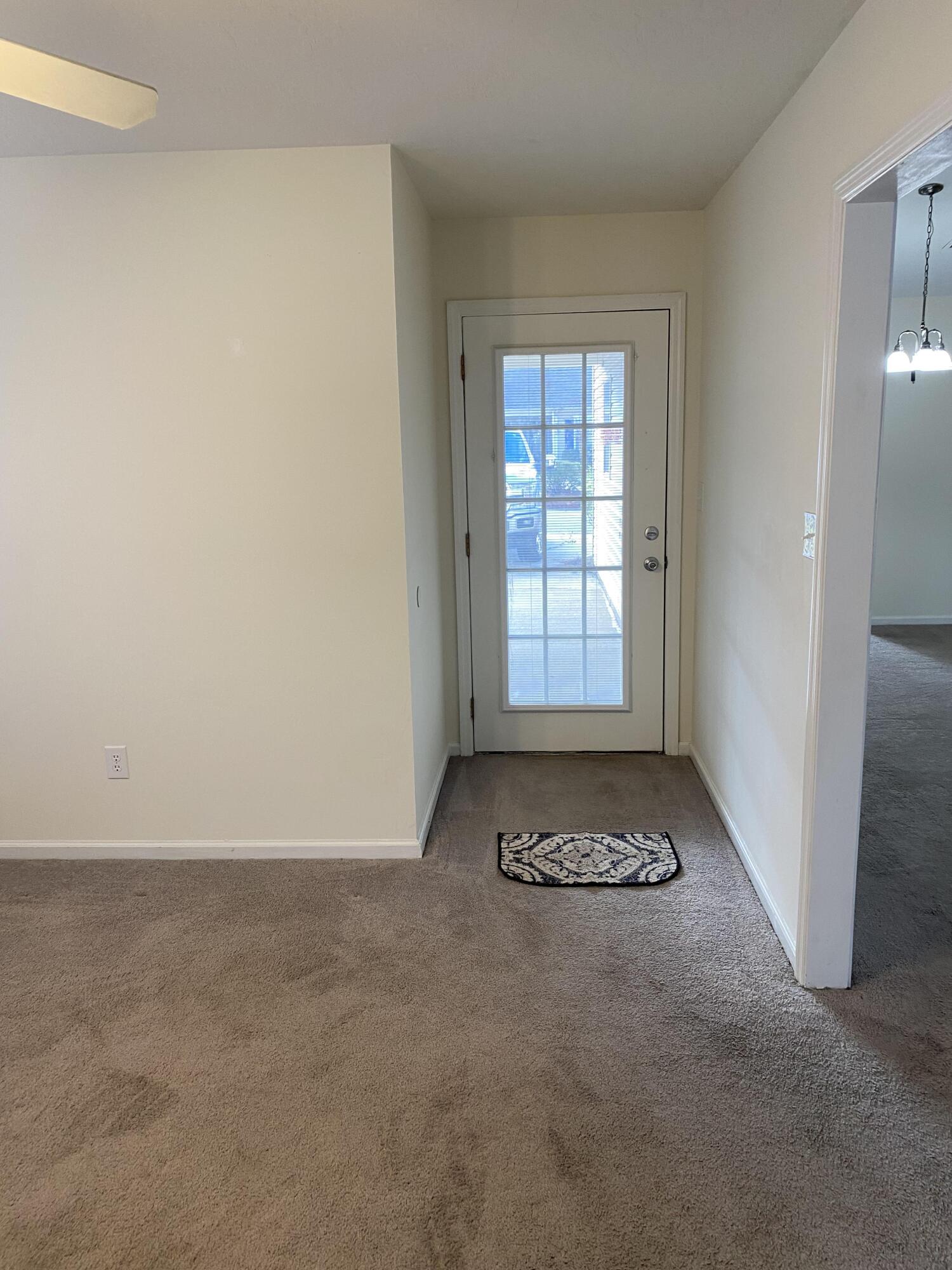 125 W Middlebury Lane SW, 0