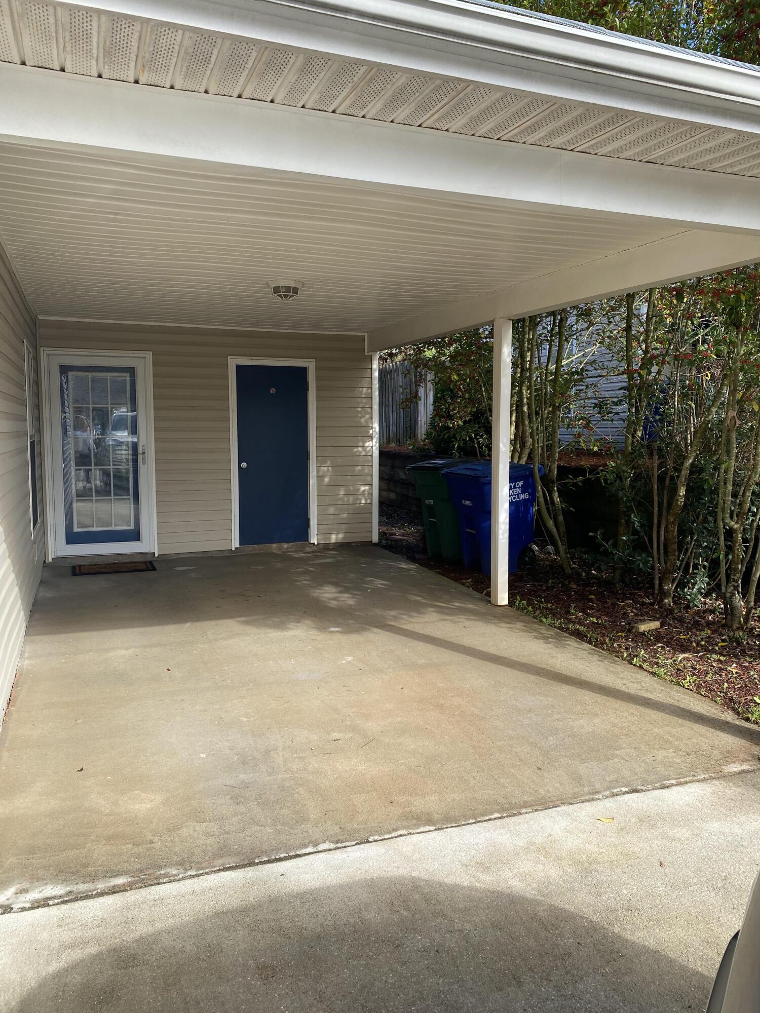 125 W Middlebury Lane SW, 0