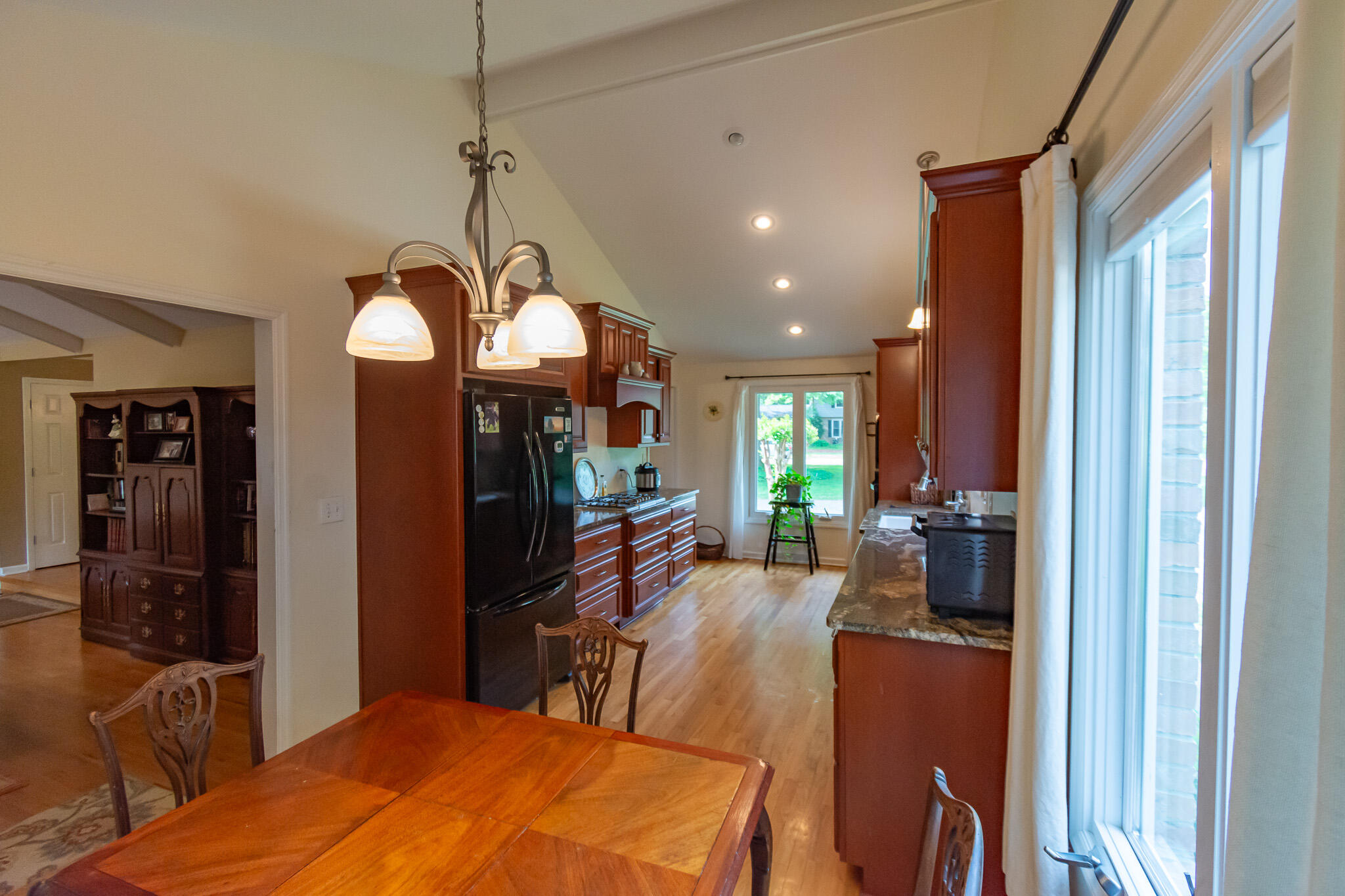 112 Cherry Hills Drive