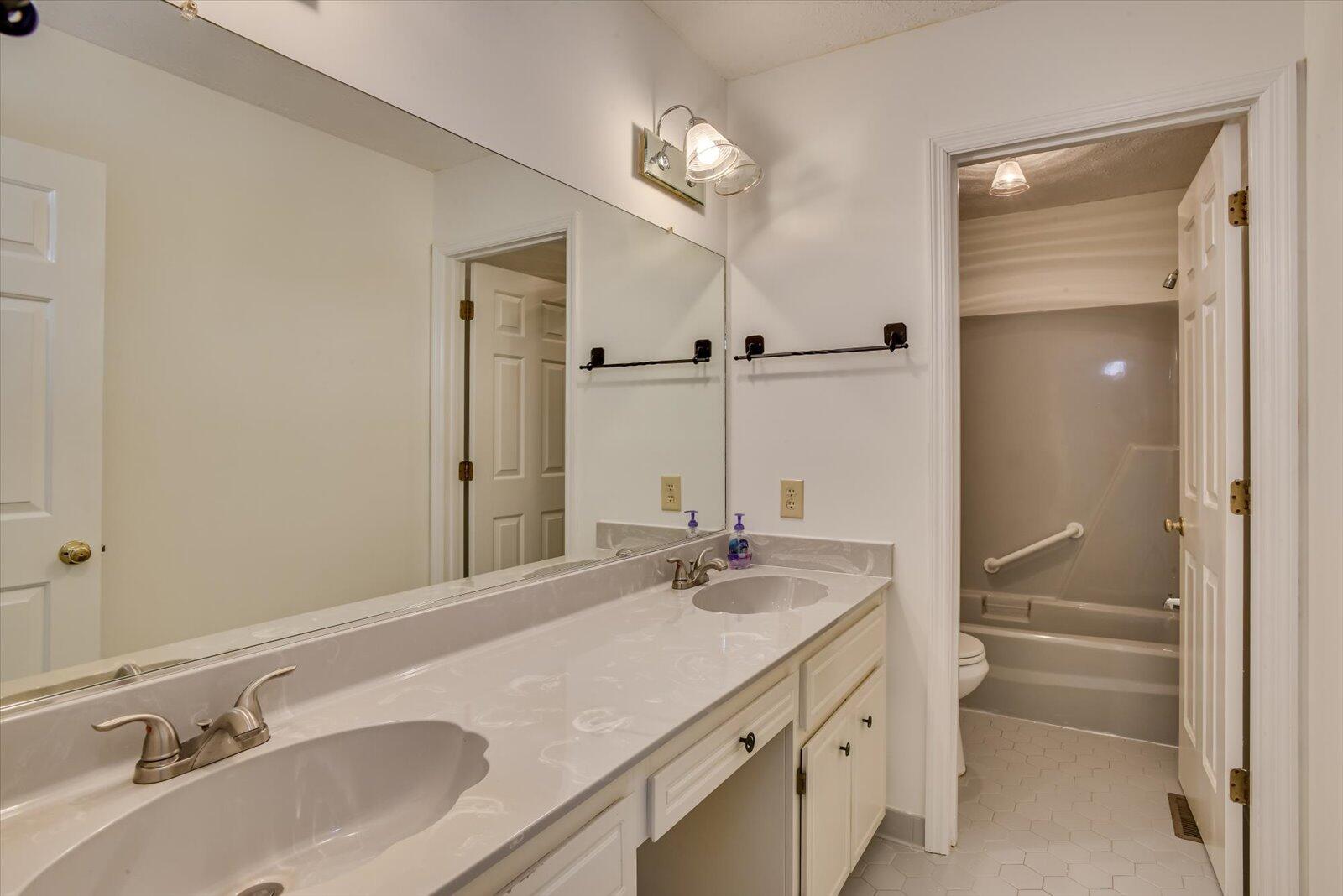 113 Pine Needle Road