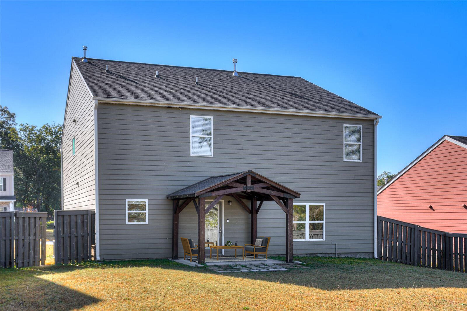 3025 White Gate Loop