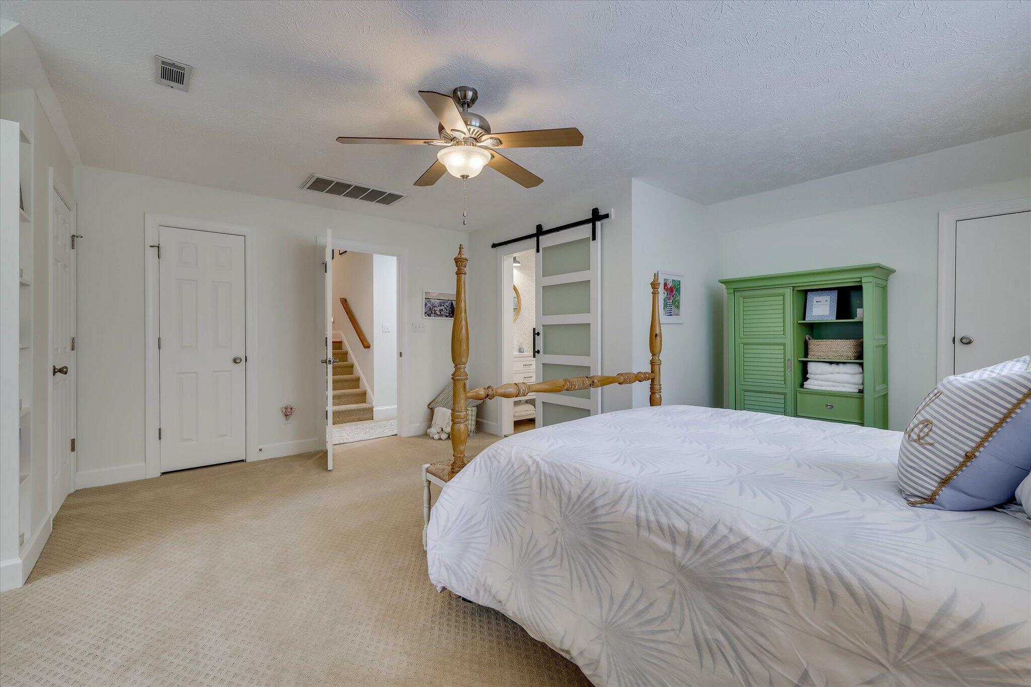 100 Yellow Pine Road