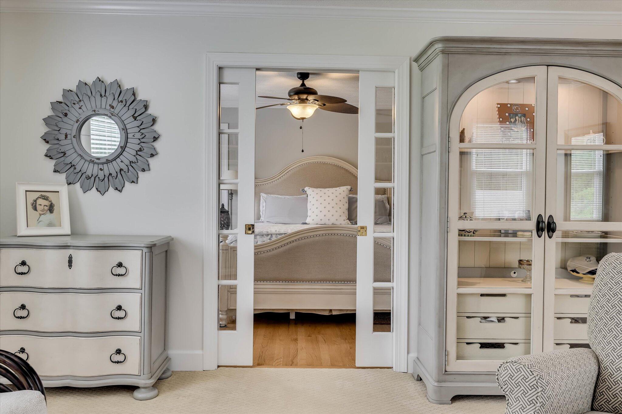 100 Yellow Pine Road