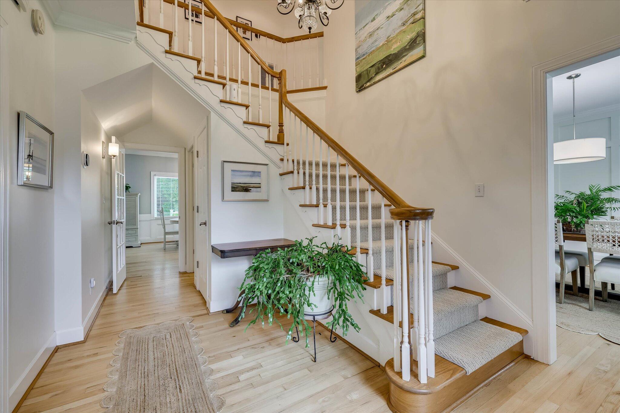 100 Yellow Pine Road