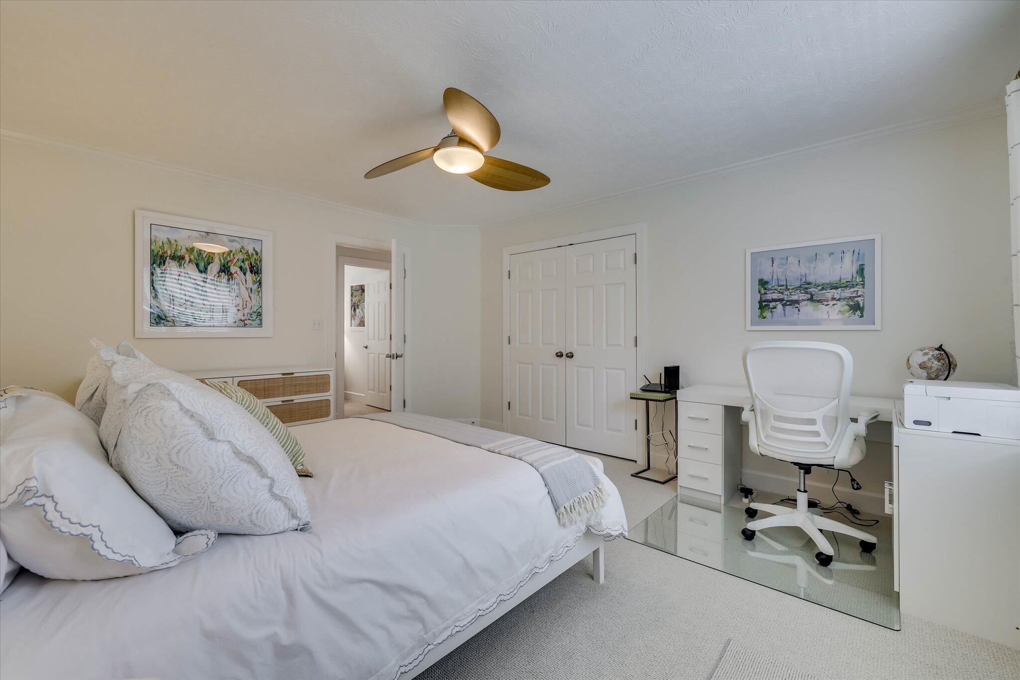 100 Yellow Pine Road