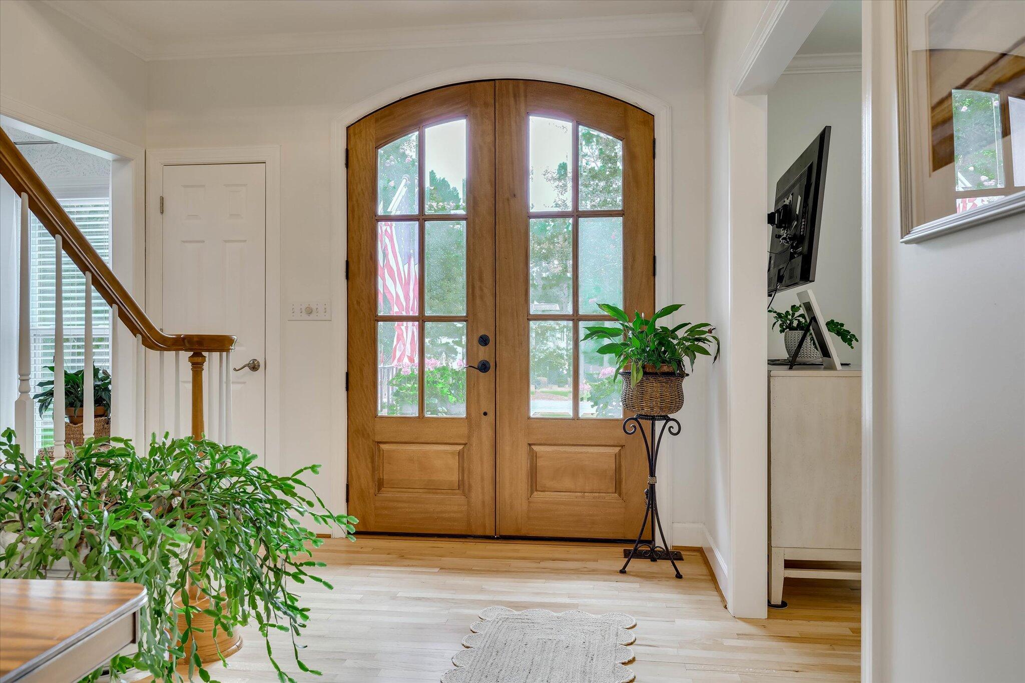 100 Yellow Pine Road