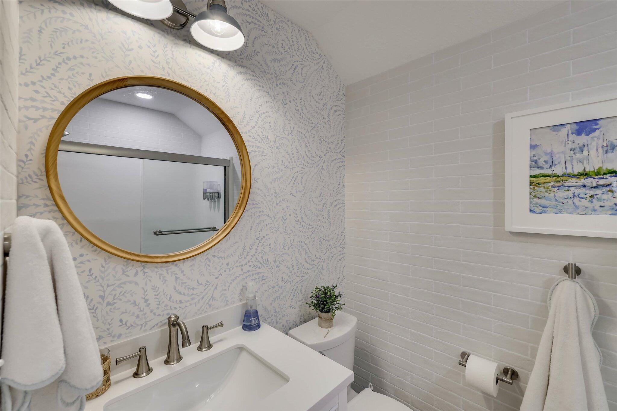 100 Yellow Pine Road