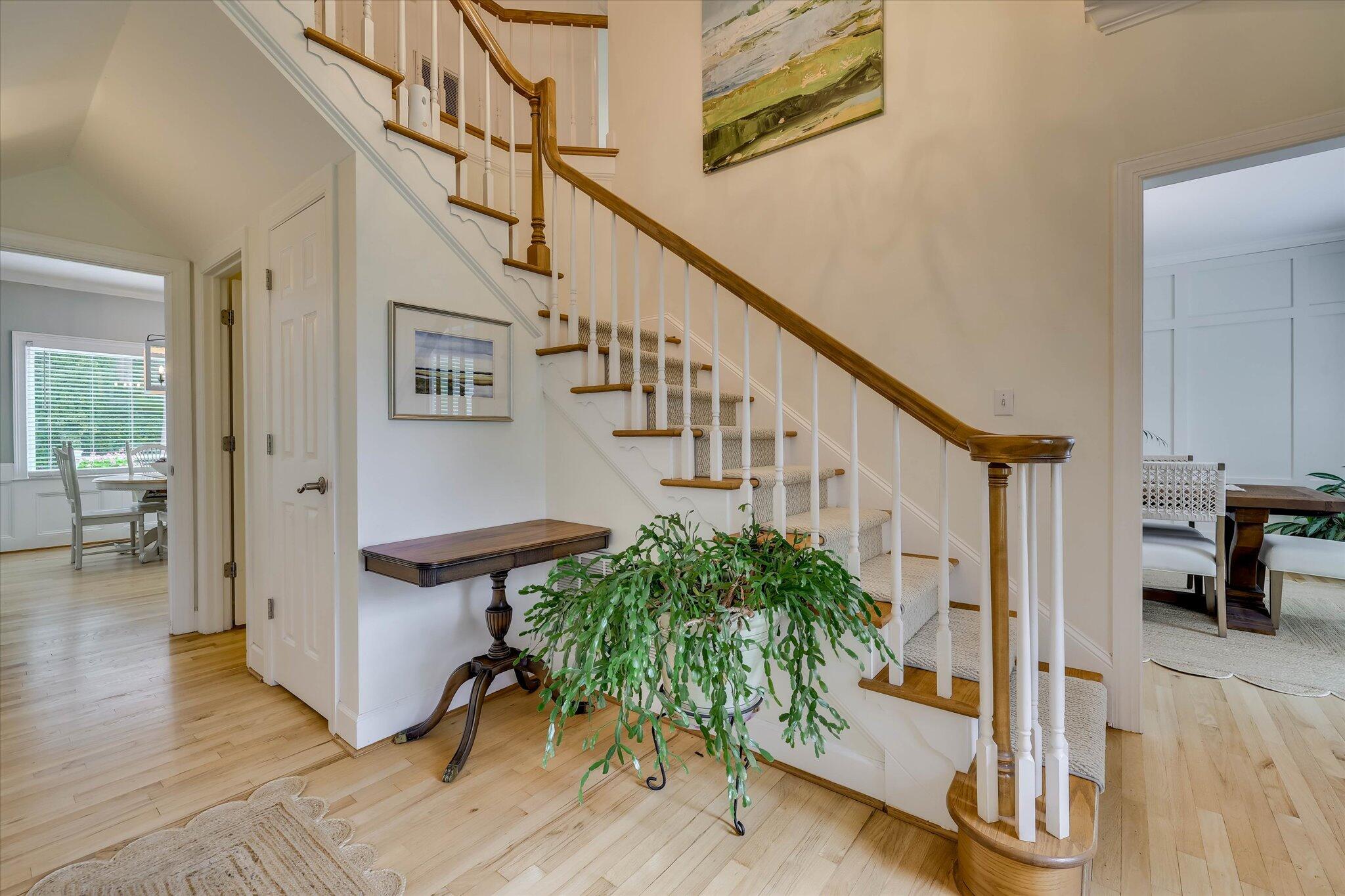 100 Yellow Pine Road